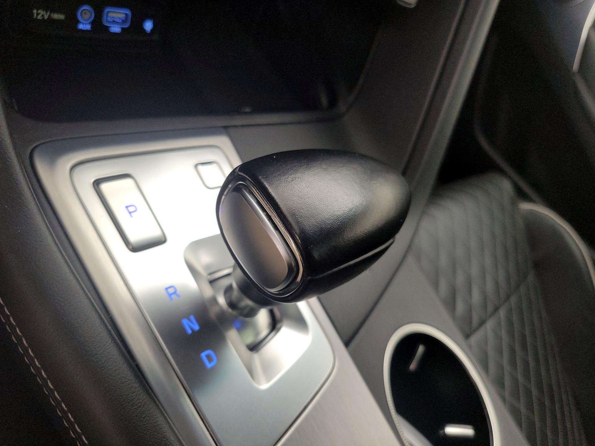 Thumbnail: 2019 Genesis G70 - 18