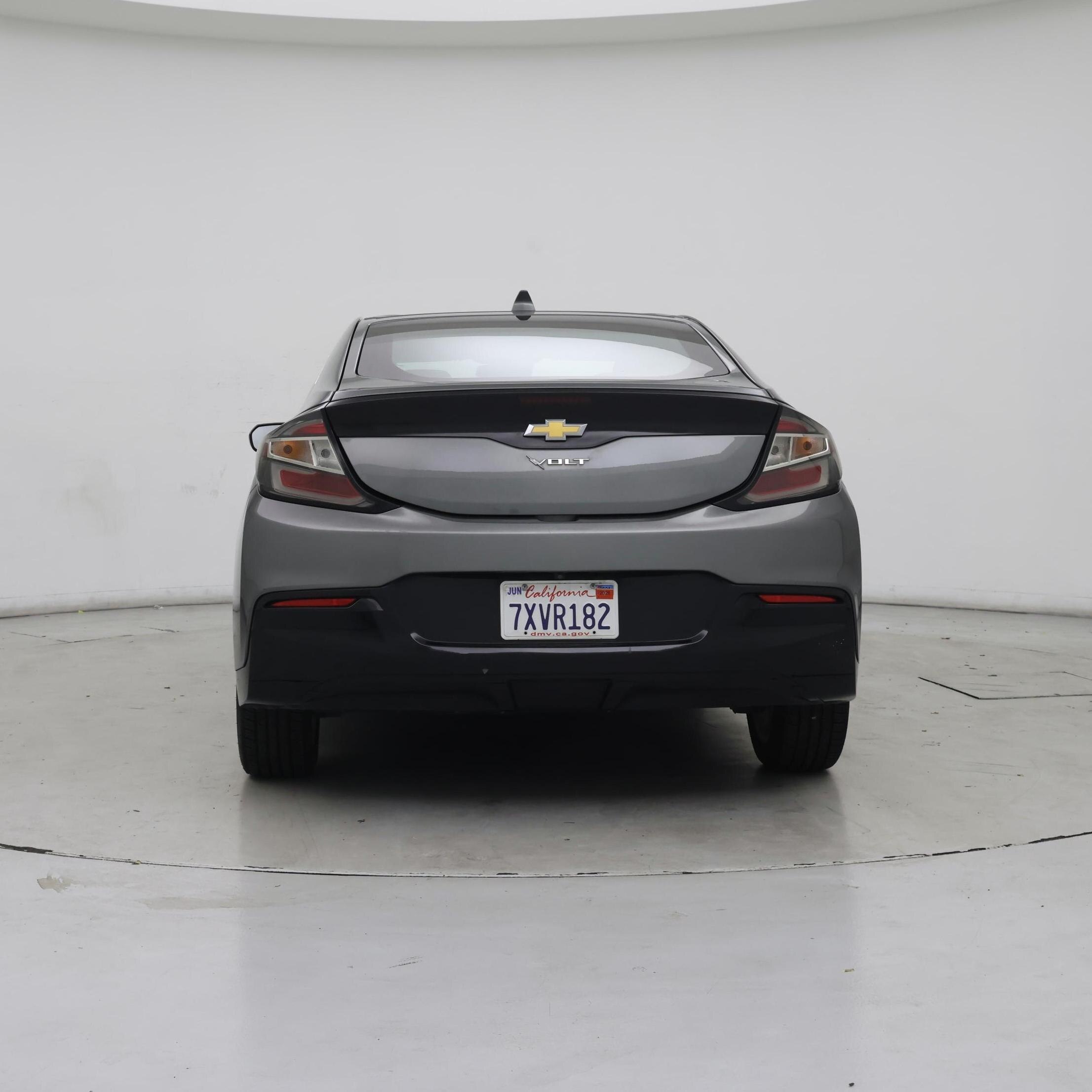 Thumbnail: 2017 Chevrolet Volt - 6