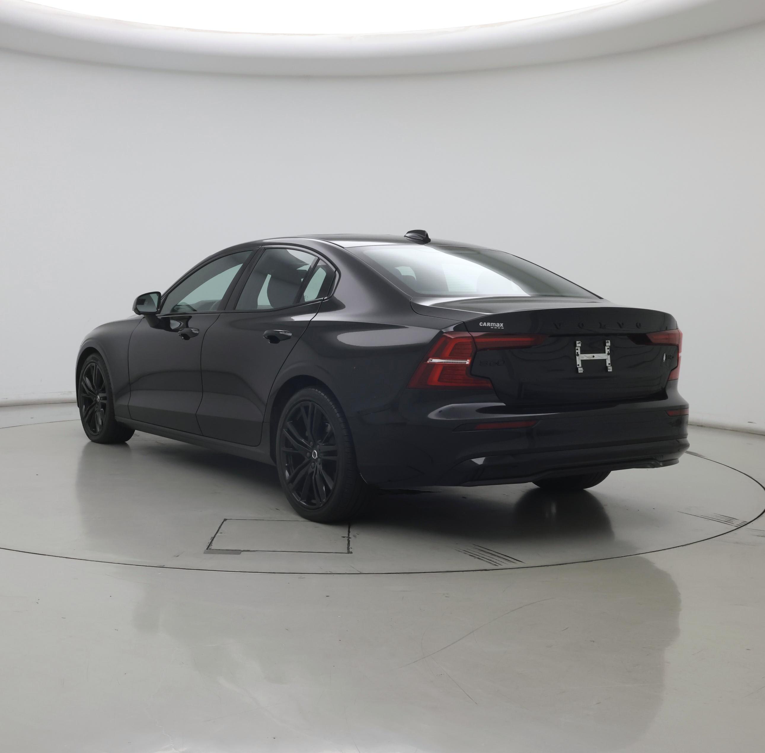 Thumbnail: 2024 Volvo S60 - 2