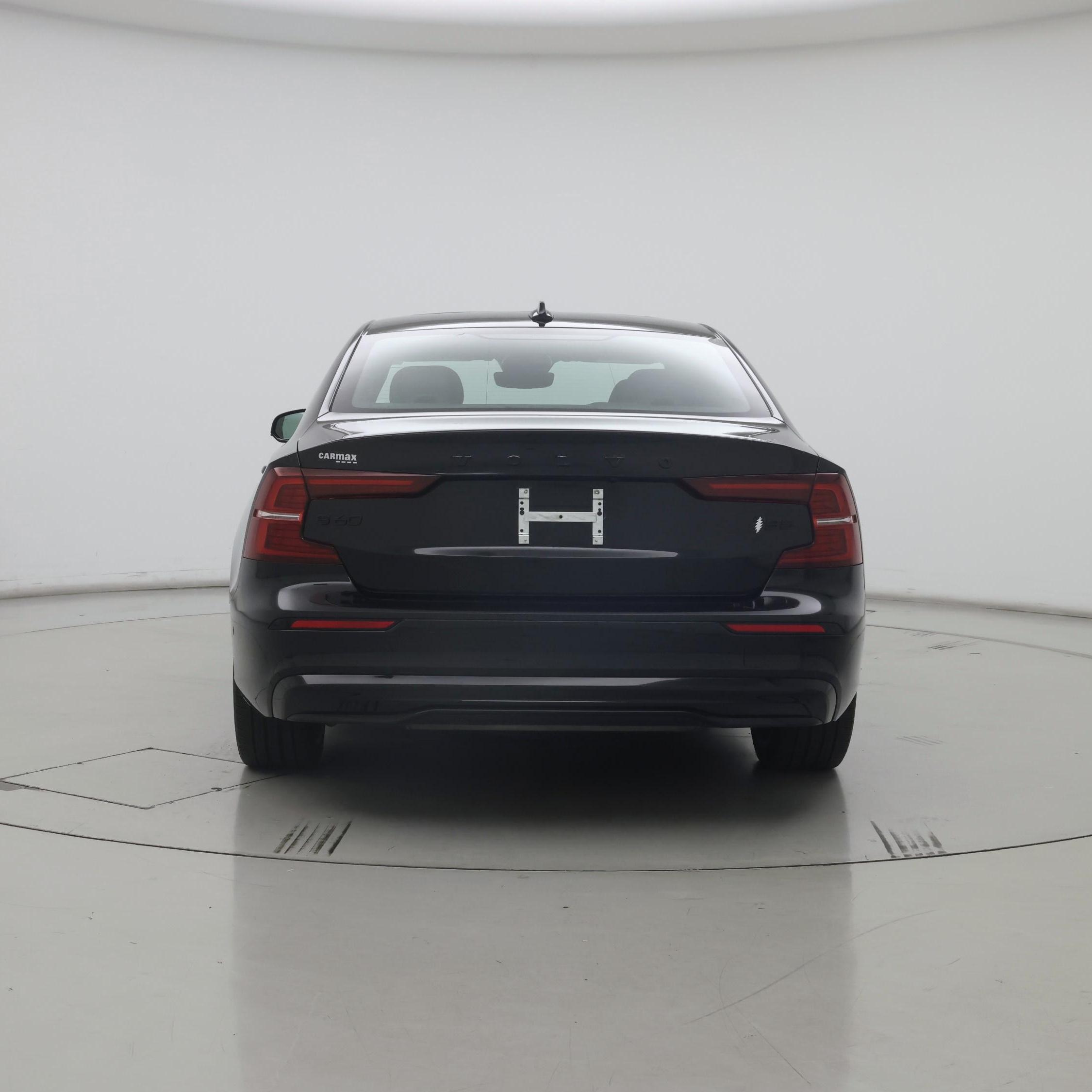 Thumbnail: 2024 Volvo S60 - 6