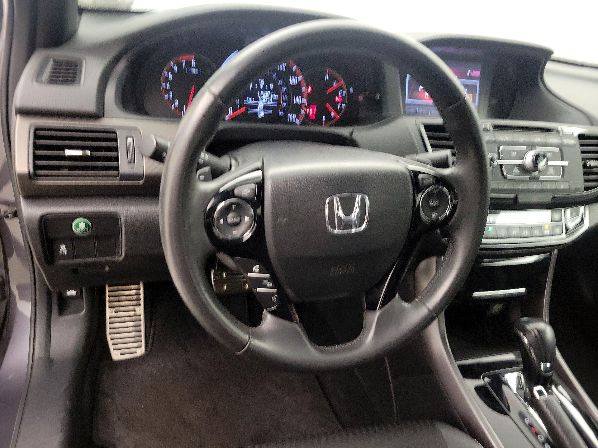 Thumbnail: 2017 Honda Accord - 10