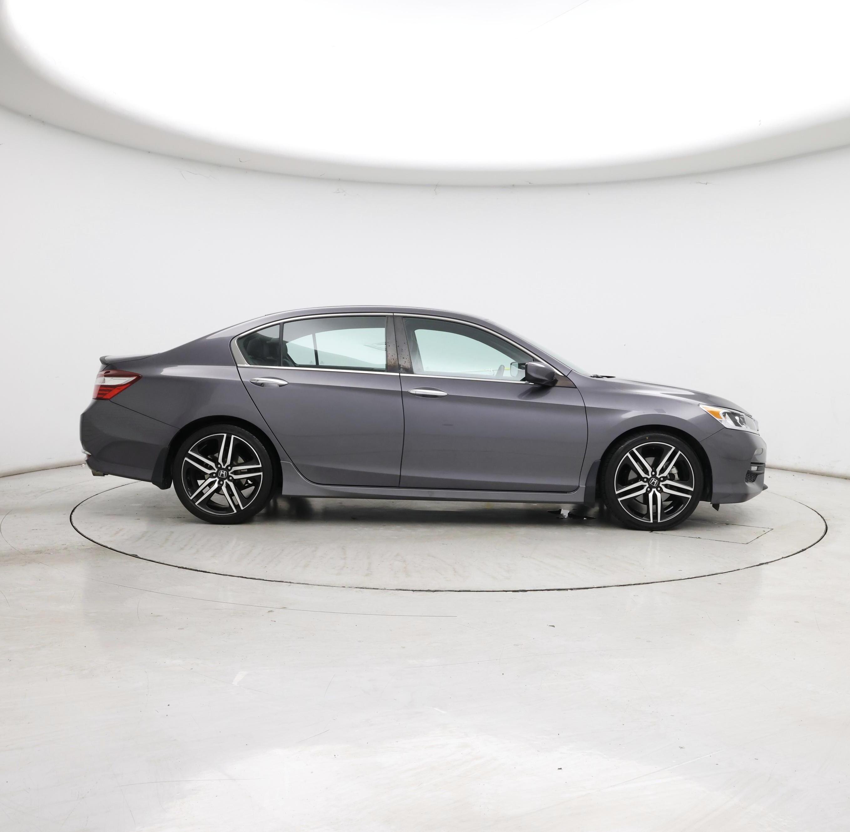 Thumbnail: 2017 Honda Accord - 7