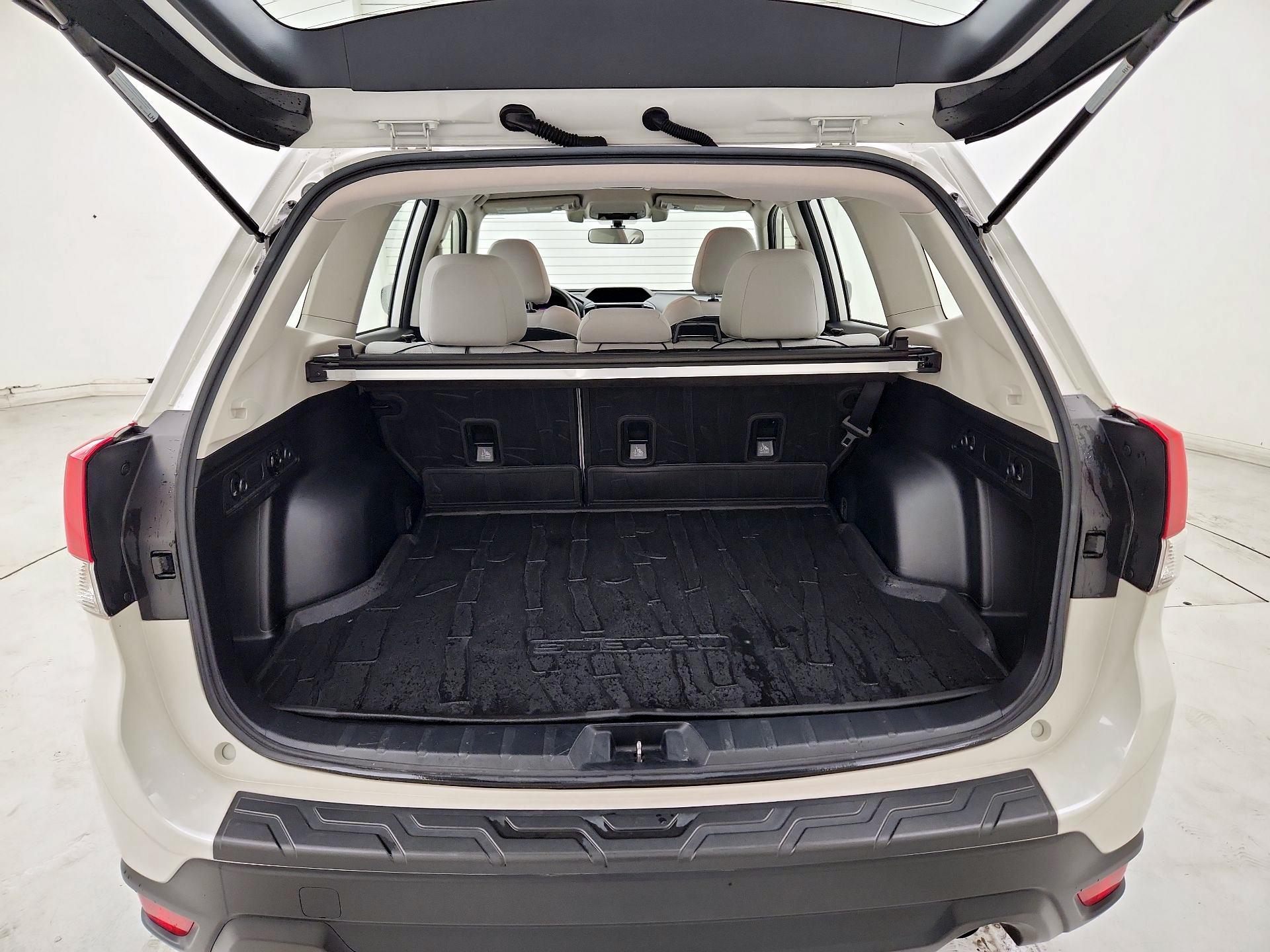Thumbnail: 2020 Subaru Forester - 20