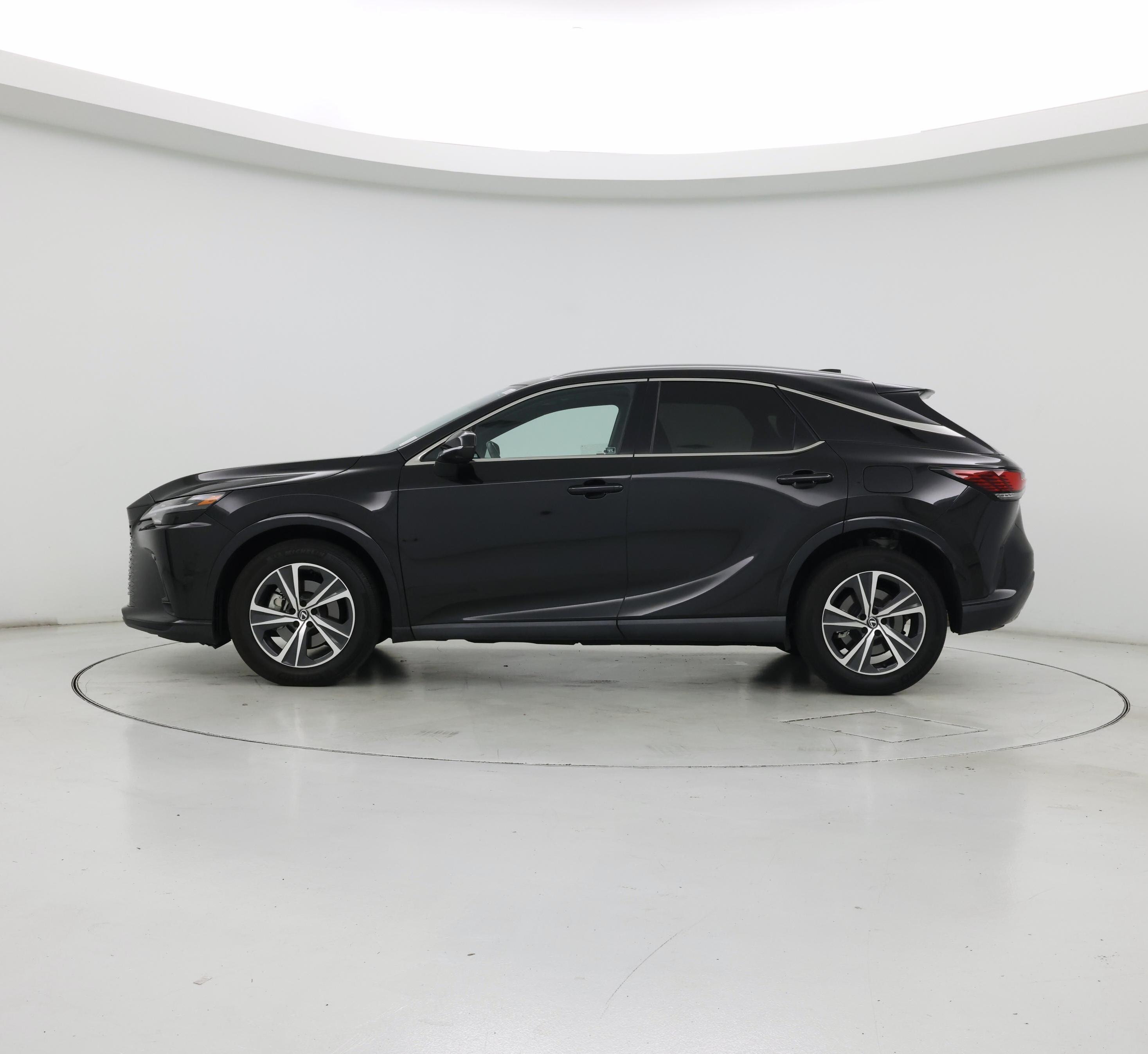 Thumbnail: 2023 Lexus RX - 3