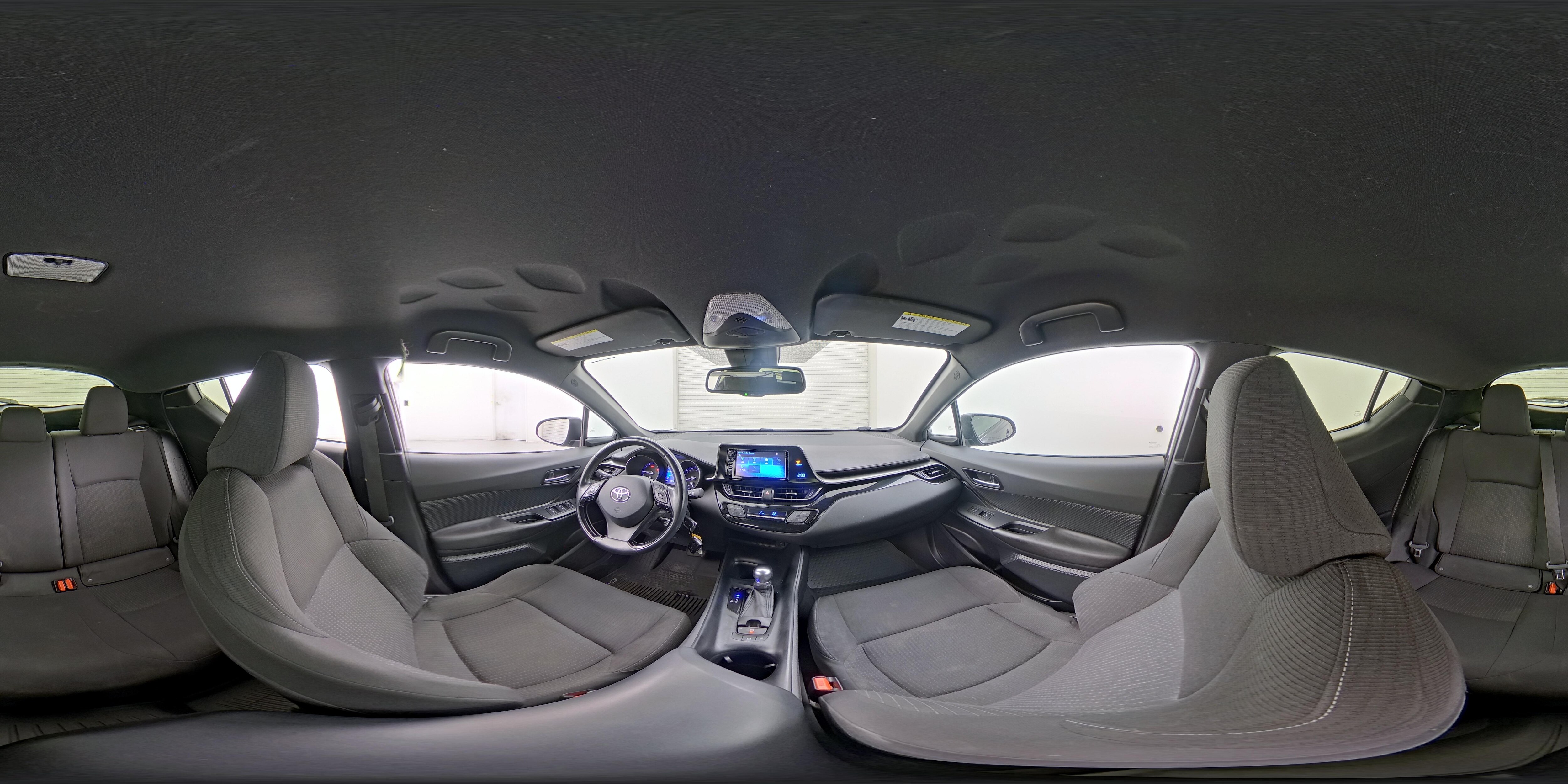 2018 Toyota C-HR XLE - Photo 24