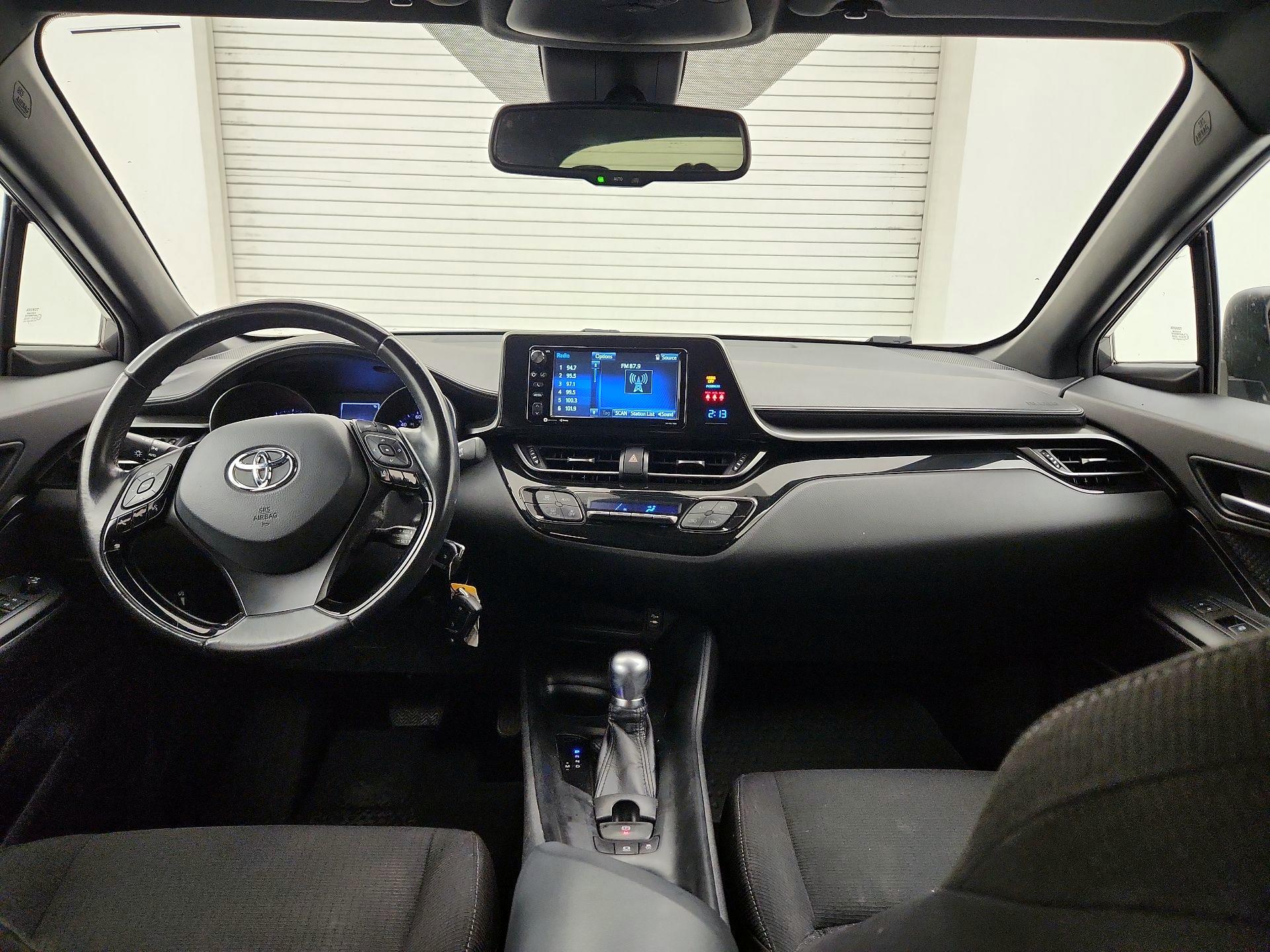 Thumbnail: 2018 Toyota C-HR - 9