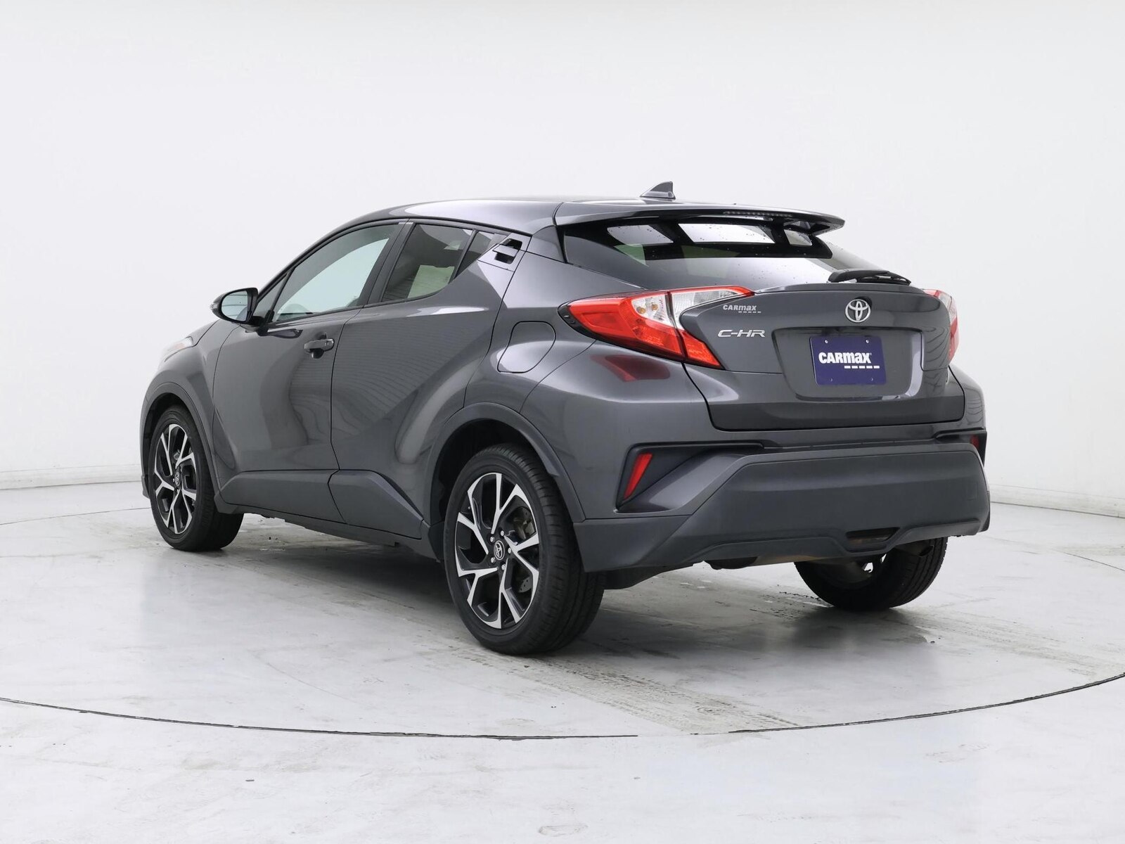 2018 Toyota C-HR XLE - Photo 3