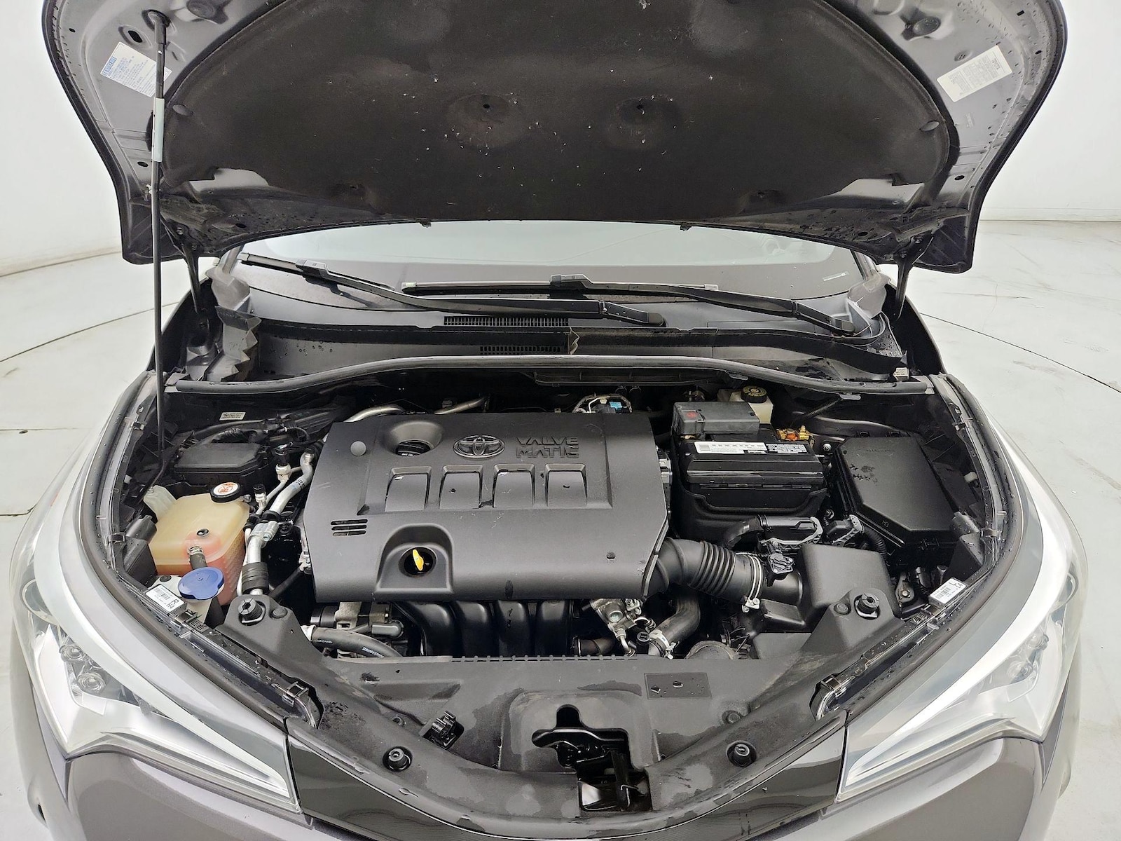 2018 Toyota C-HR XLE - Photo 22