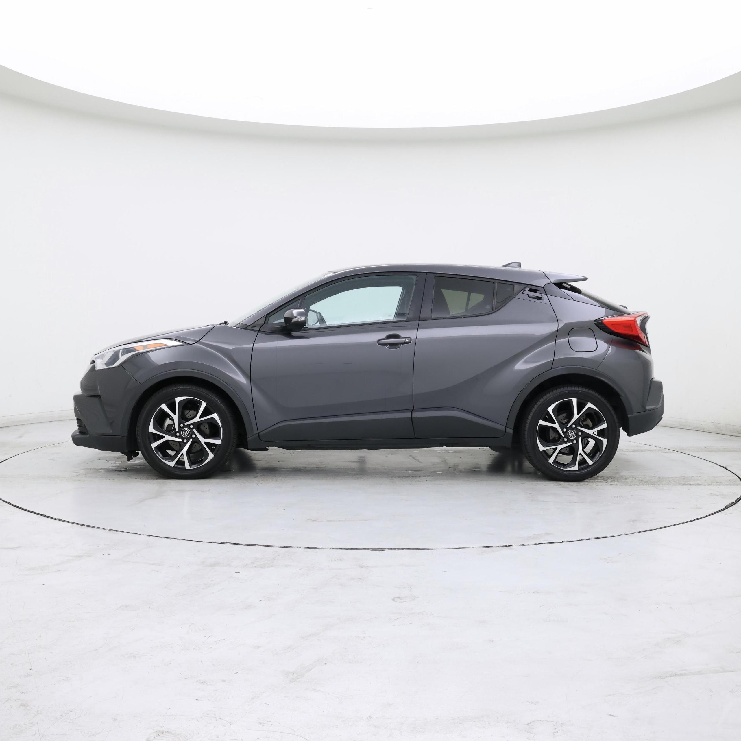 Thumbnail: 2018 Toyota C-HR - 3