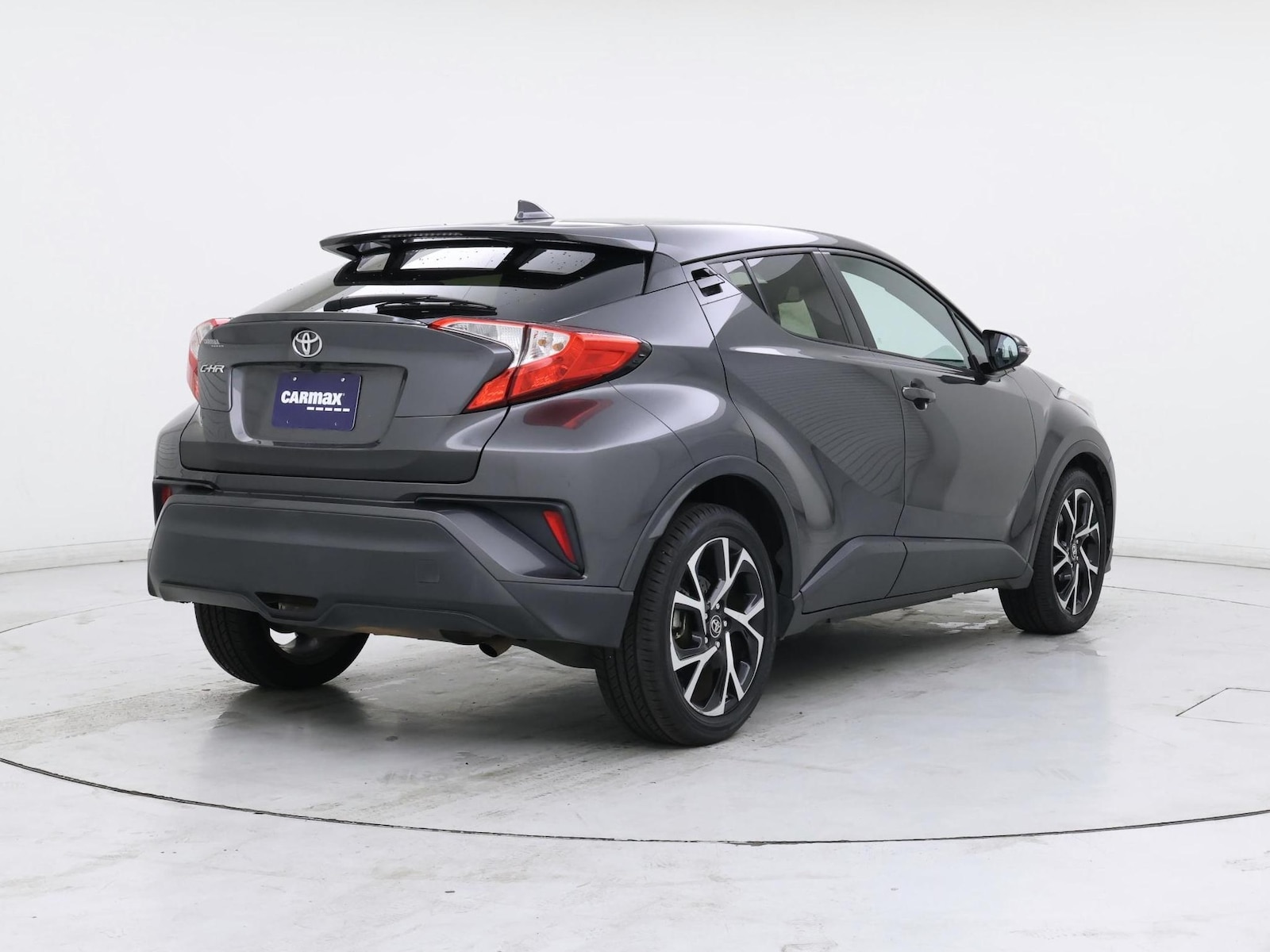 2018 Toyota C-HR XLE - Photo 9