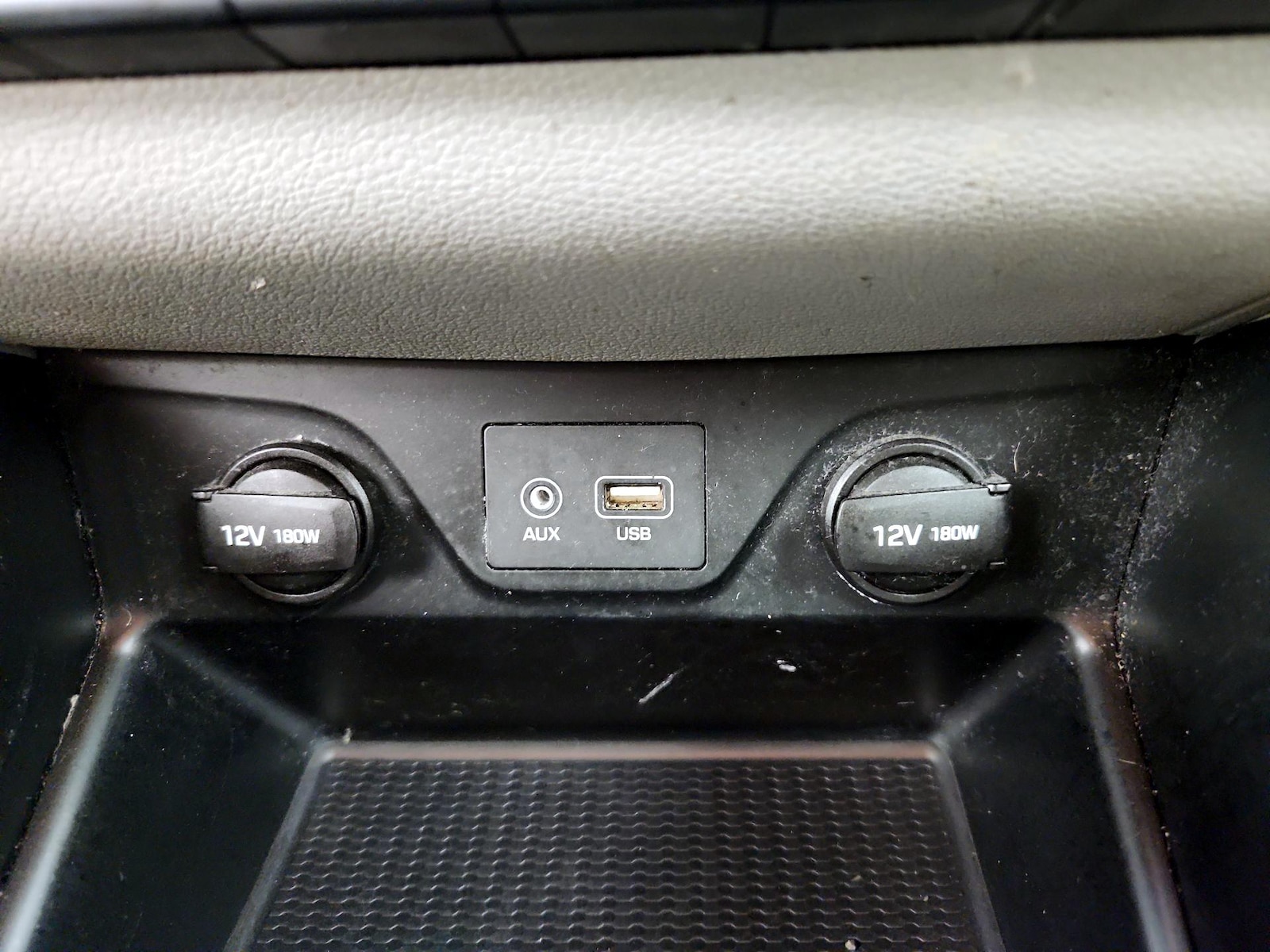2017 Hyundai Tucson SE - Photo 19