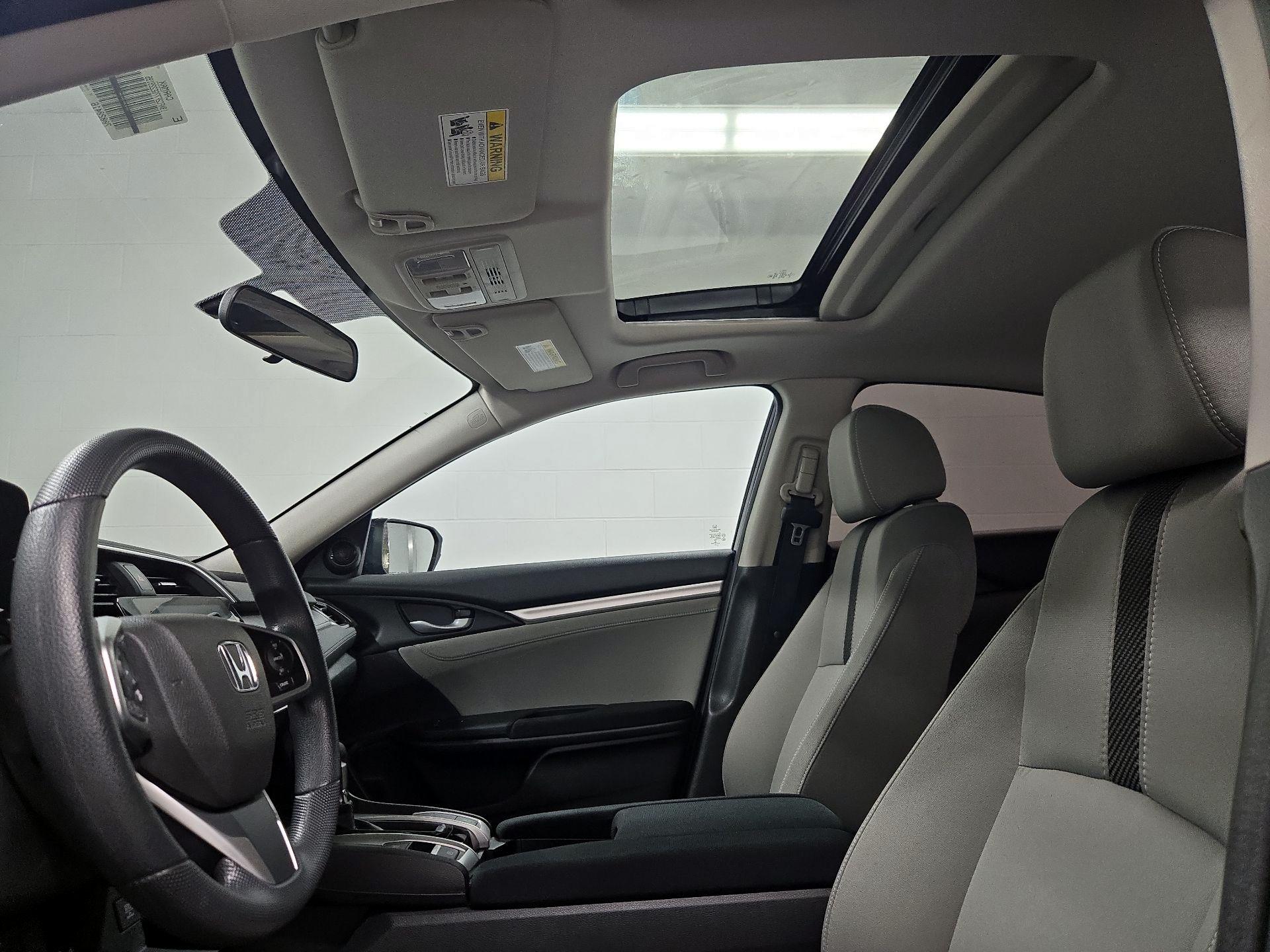 Thumbnail: 2016 Honda Civic - 19