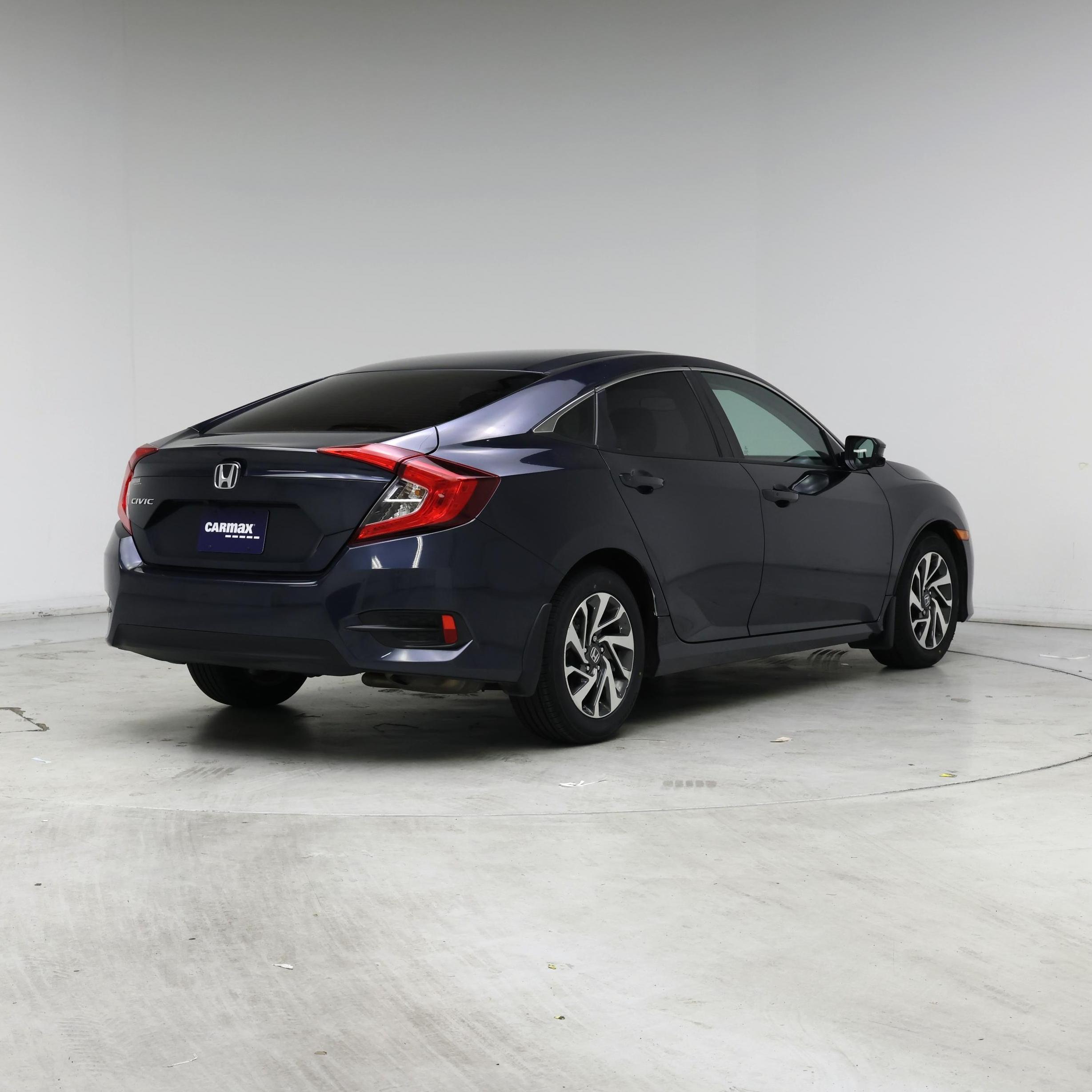Thumbnail: 2016 Honda Civic - 8