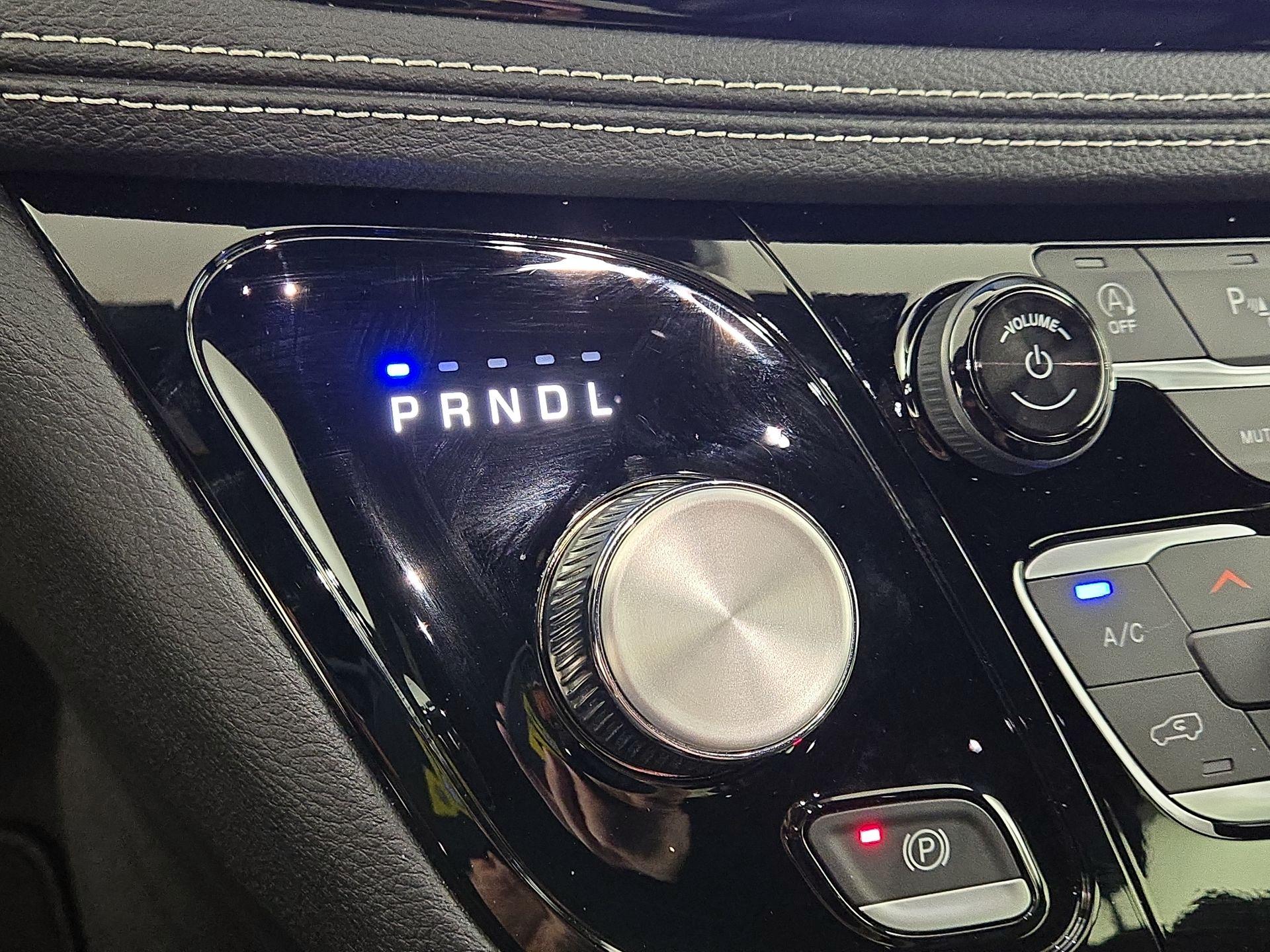 Thumbnail: 2026 Chrysler Pacifica - 17