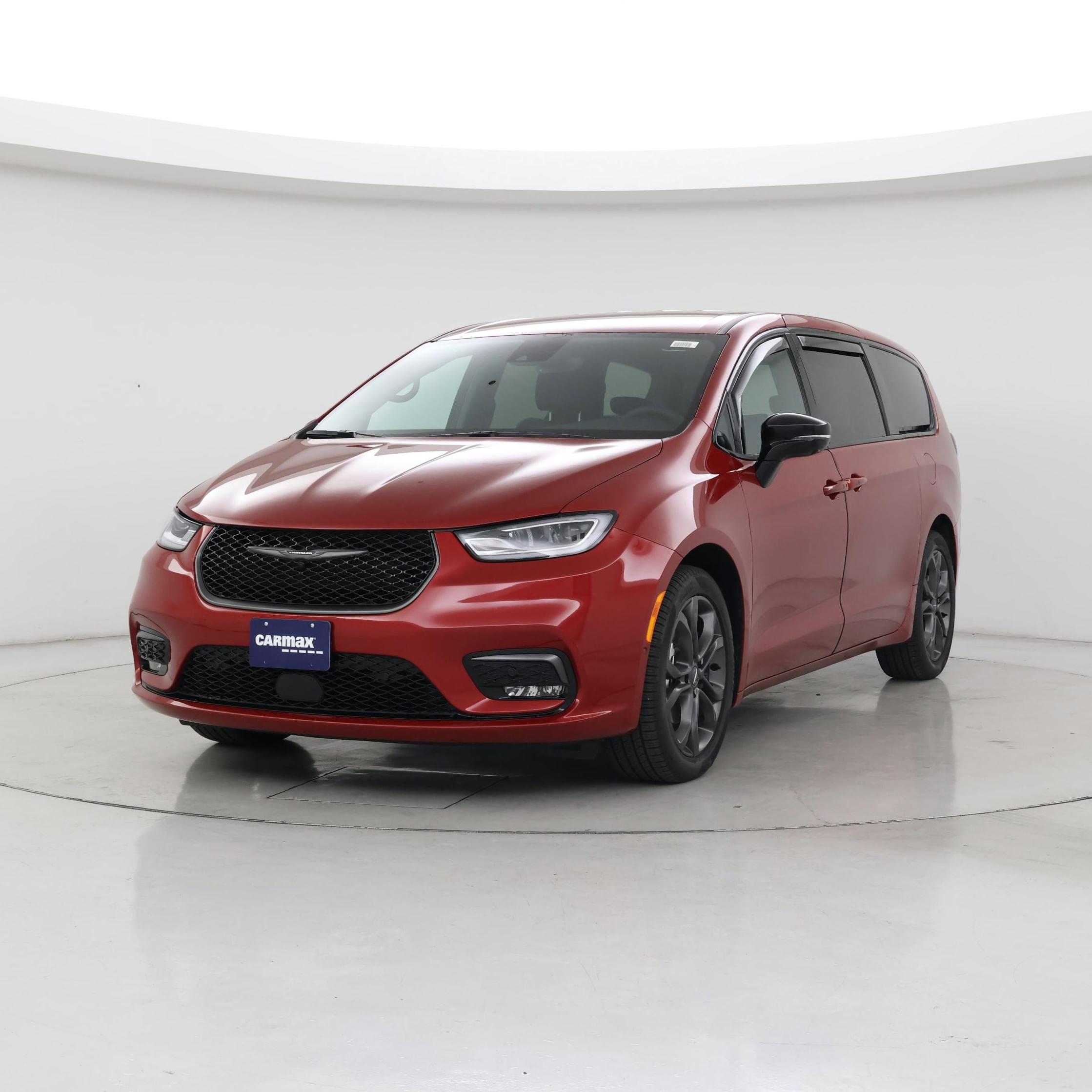 Thumbnail: 2026 Chrysler Pacifica - 4
