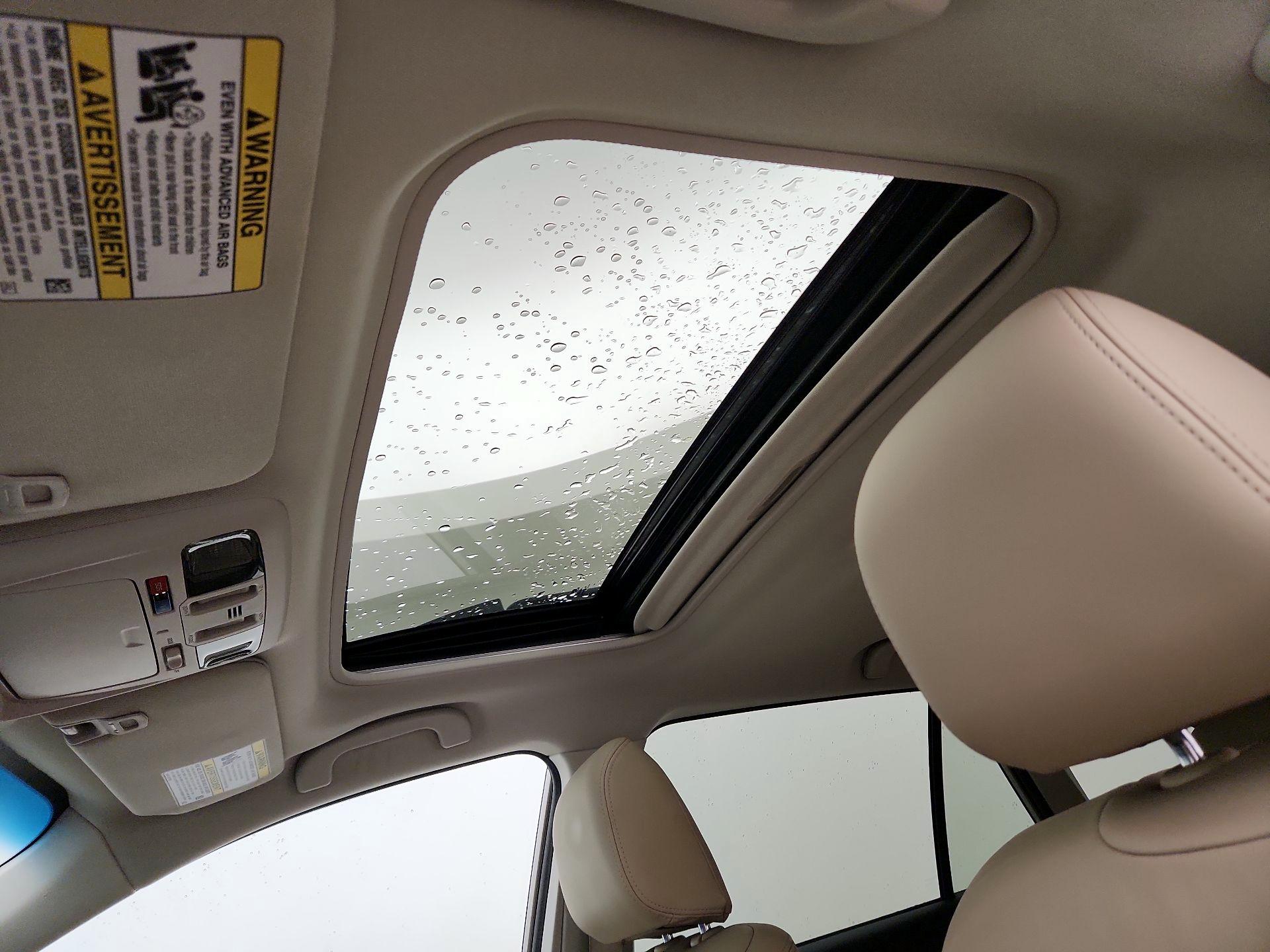 Thumbnail: 2017 Subaru Outback - 20