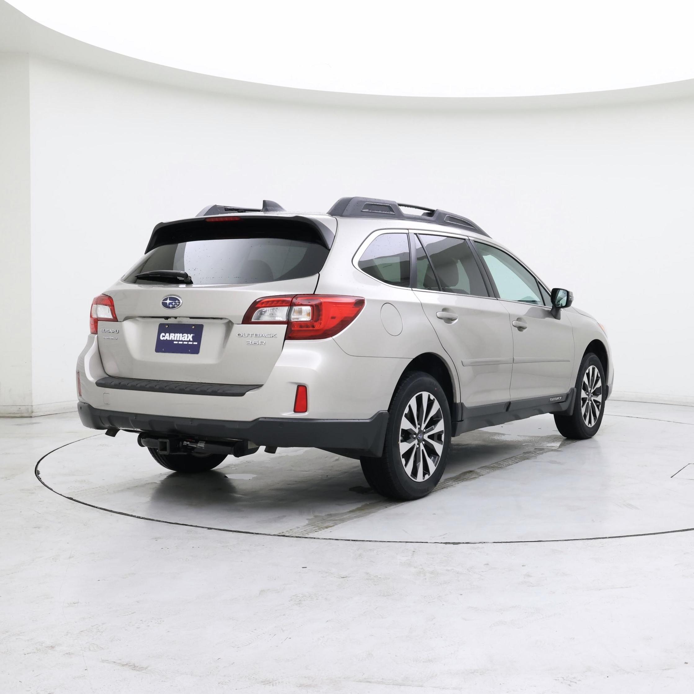Thumbnail: 2017 Subaru Outback - 8