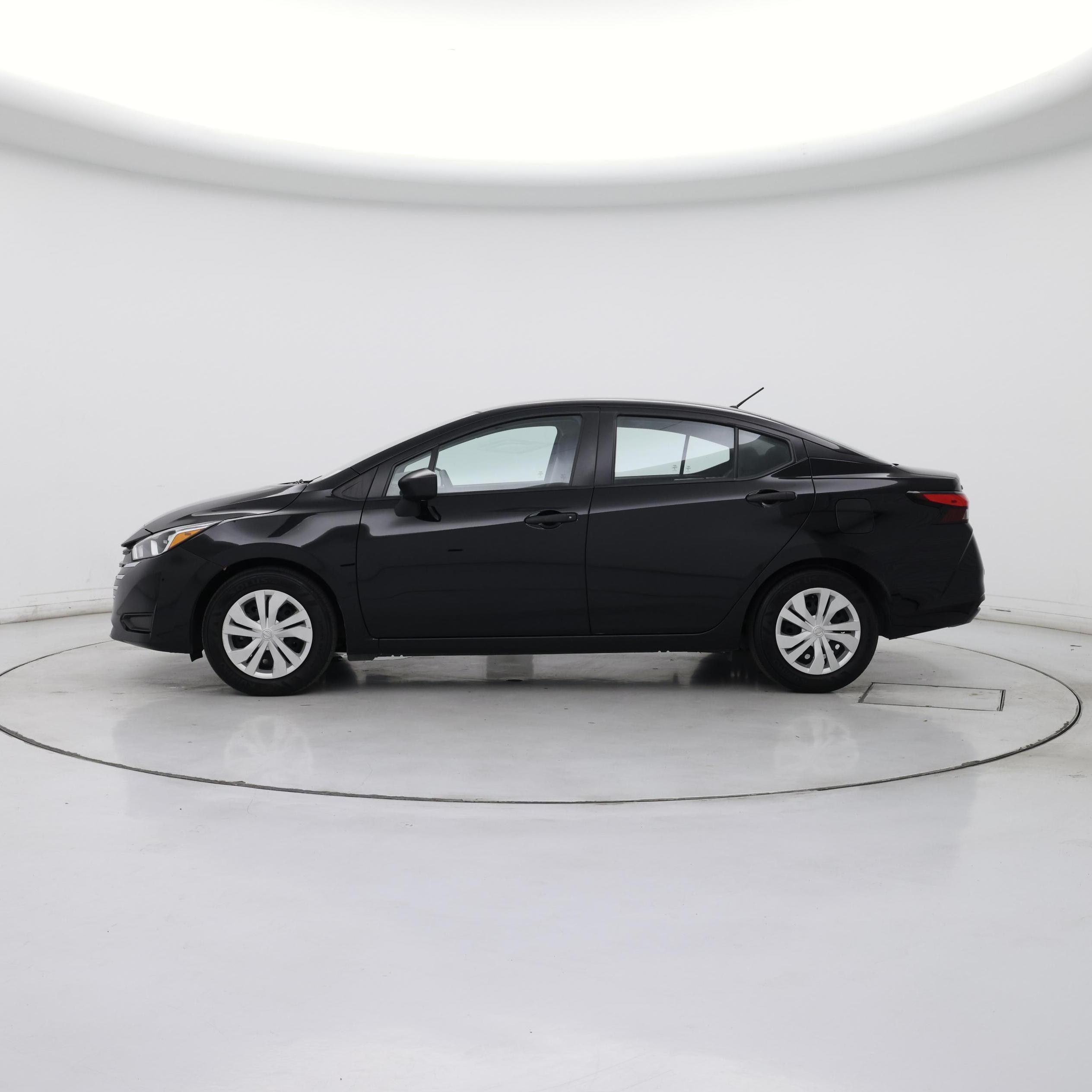 Thumbnail: 2024 Nissan Versa - 3