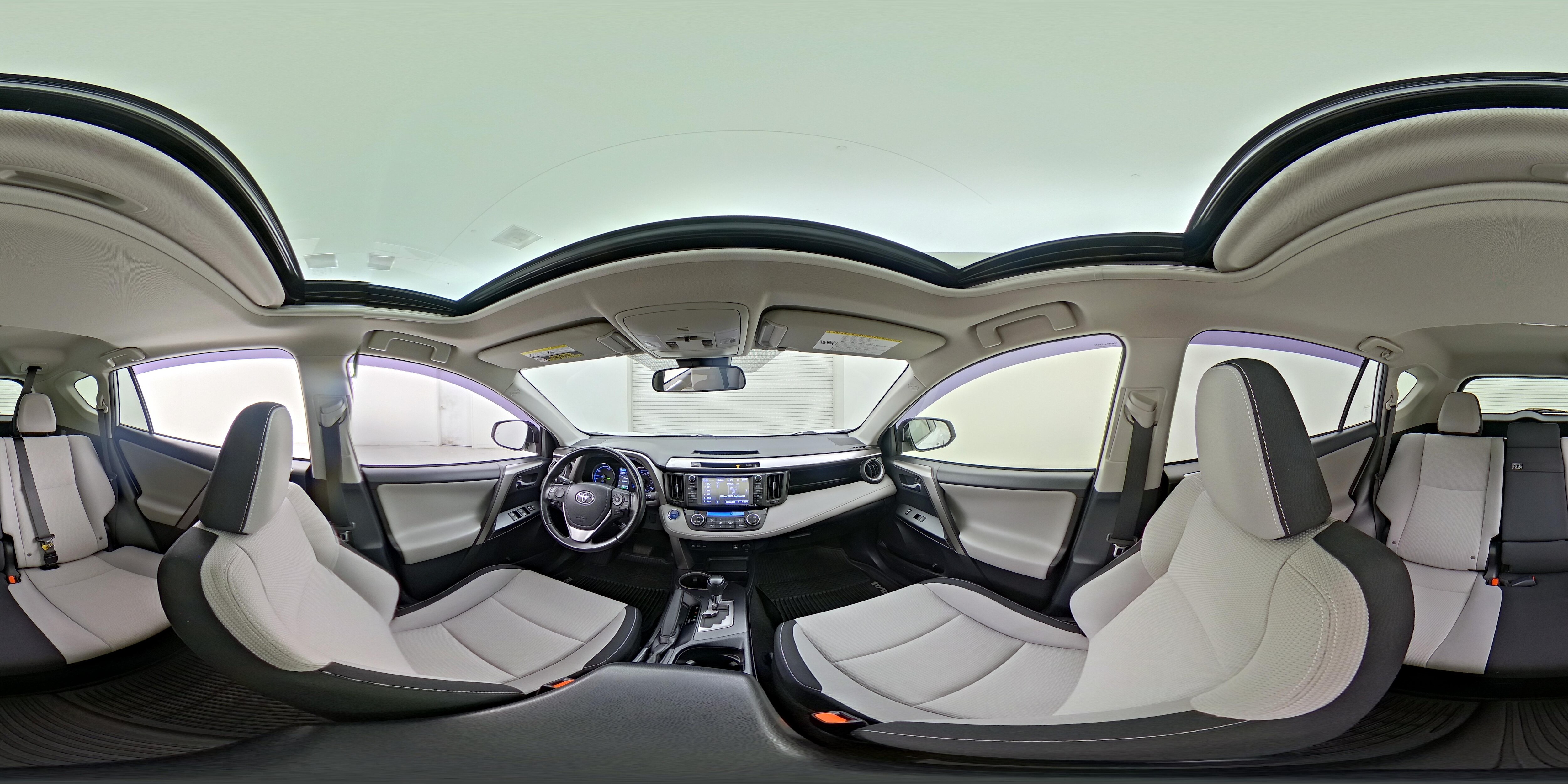 2018 Toyota RAV4 XLE - Photo 25