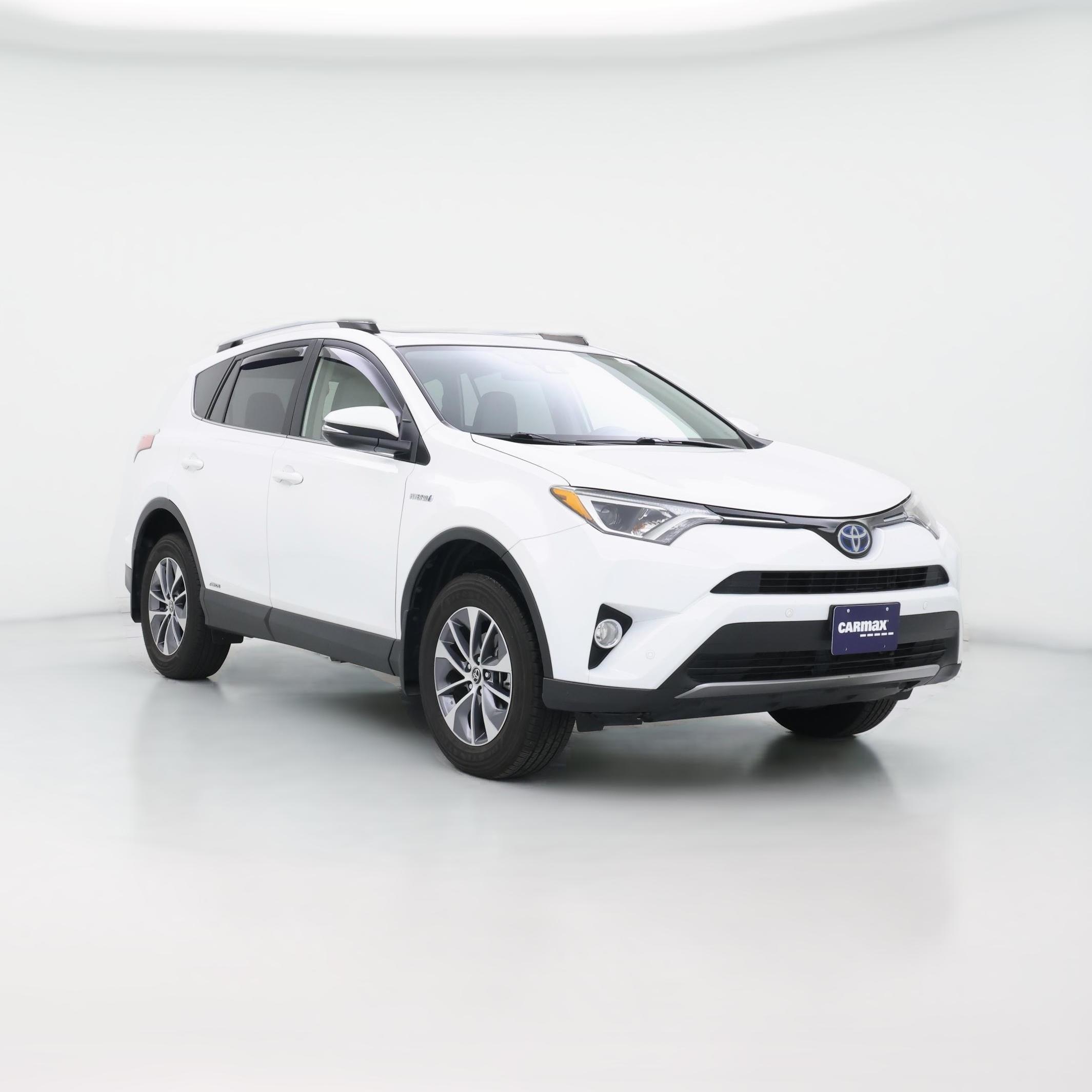 Thumbnail: 2018 Toyota RAV4 - 1