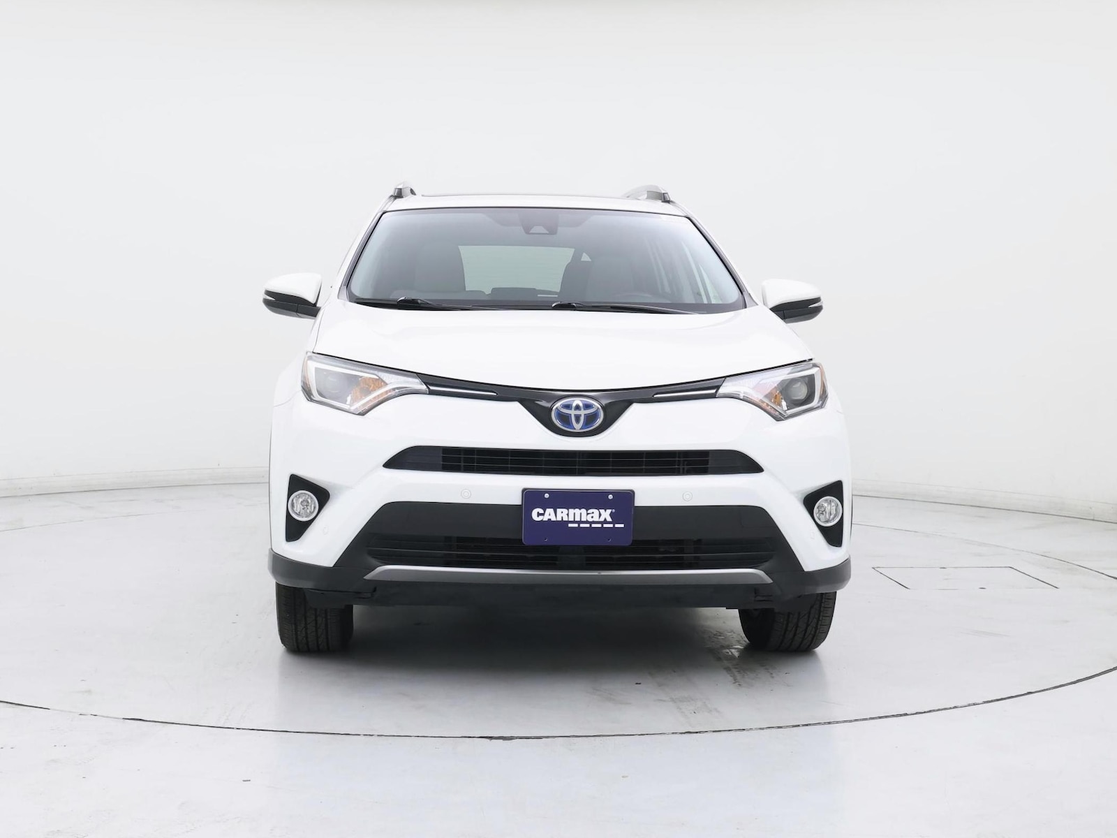 2018 Toyota RAV4 XLE - Photo 6