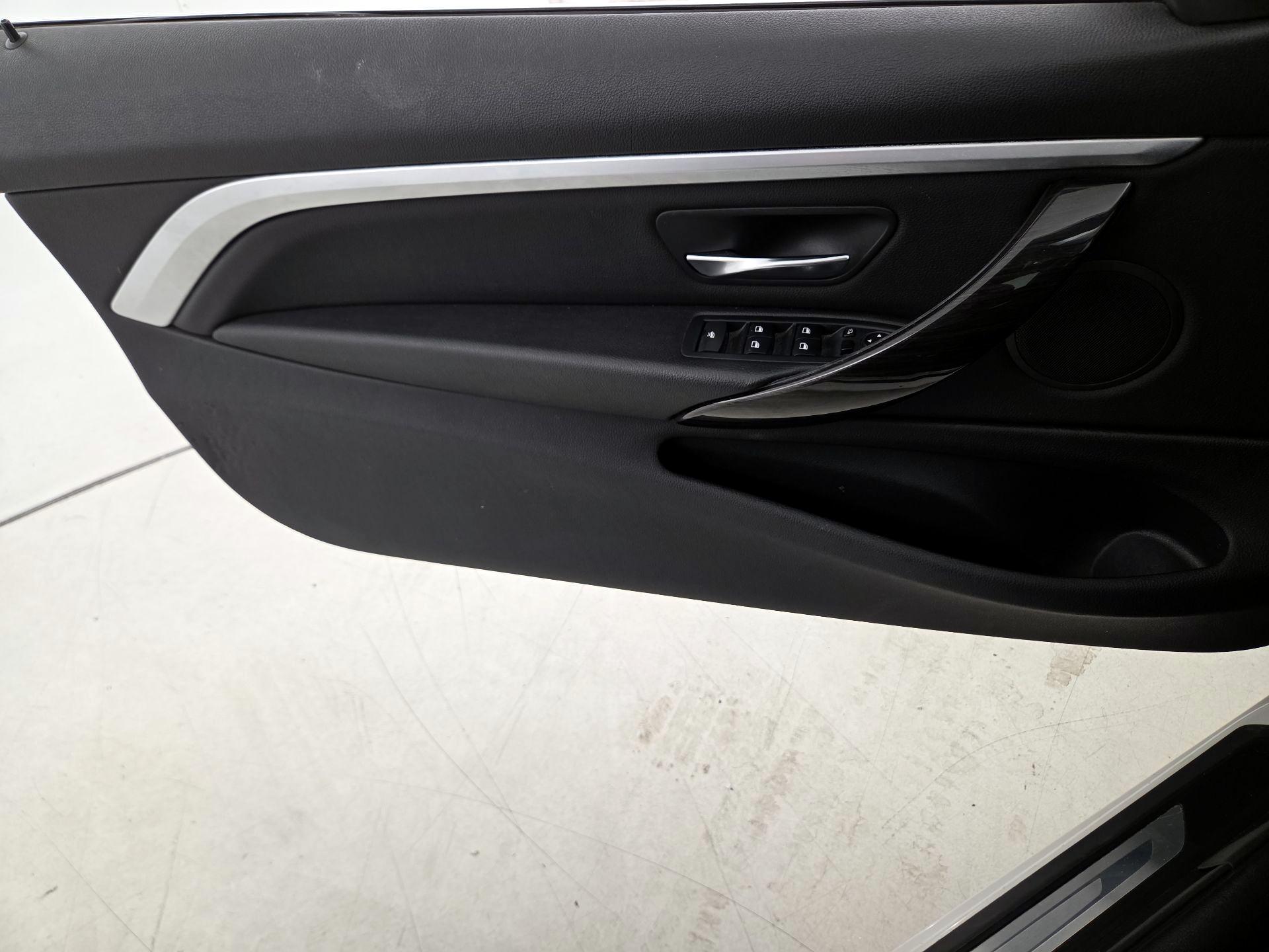 Thumbnail: 2017 BMW 4 Series - 12