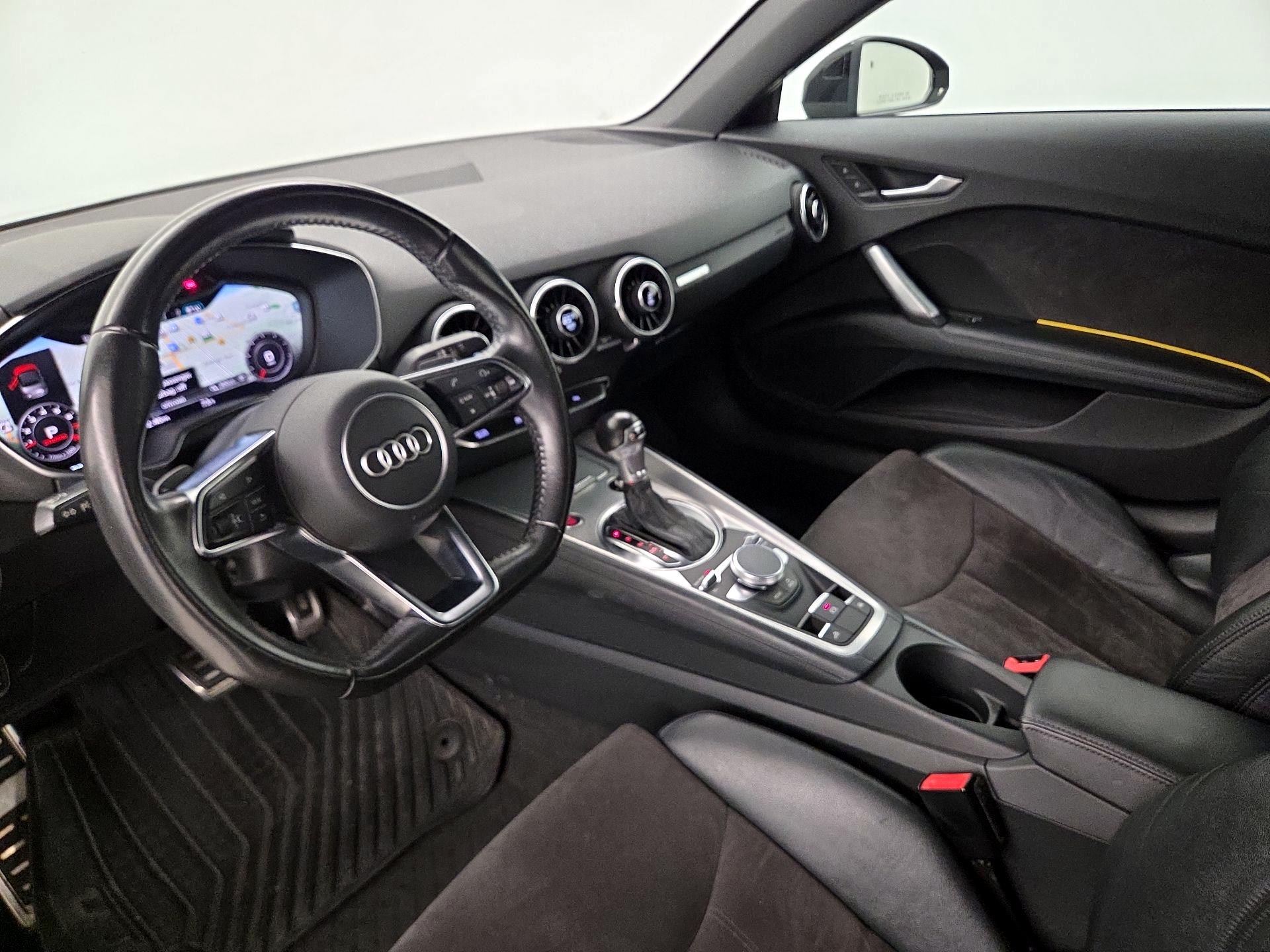 Thumbnail: 2016 Audi TT - 9