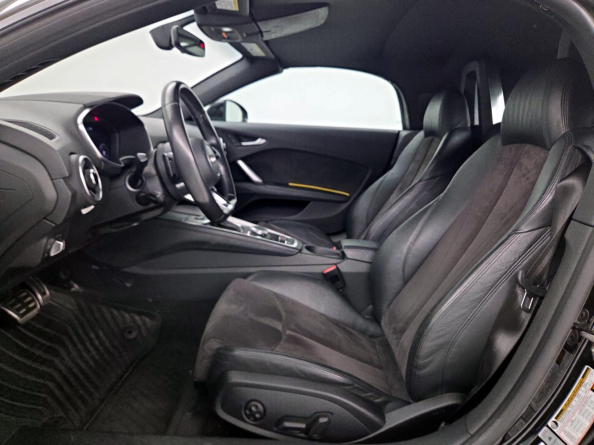 Thumbnail: 2016 Audi TT - 11