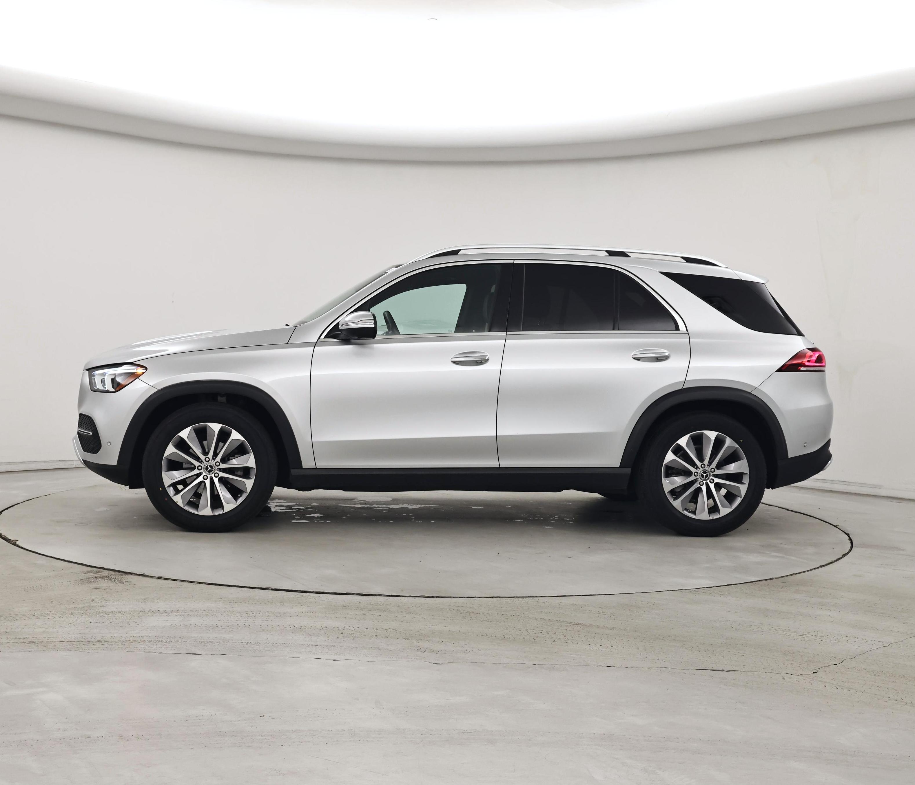 Thumbnail: 2020 Mercedes-Benz GLE - 3