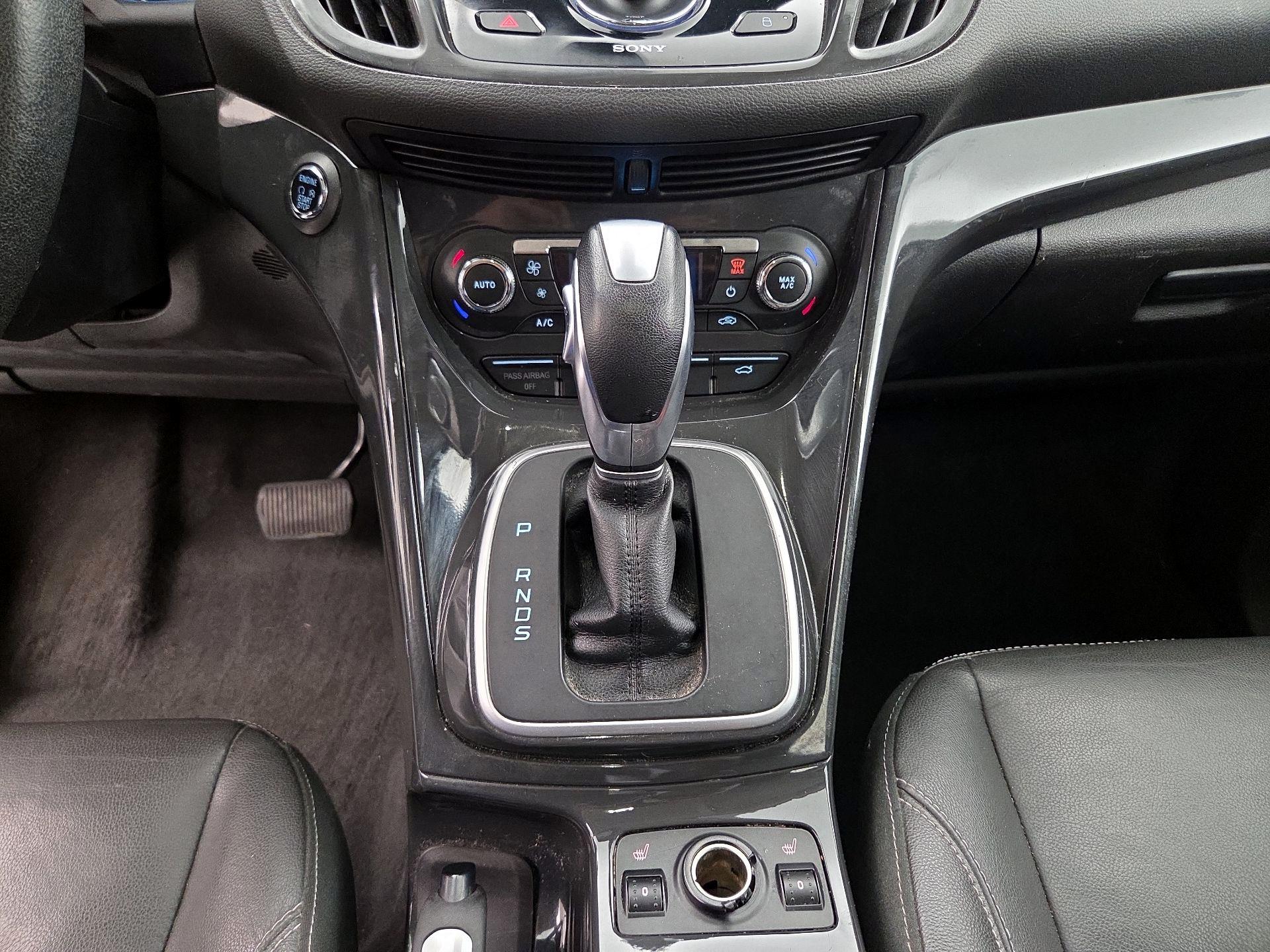 Thumbnail: 2014 Ford Escape - 17
