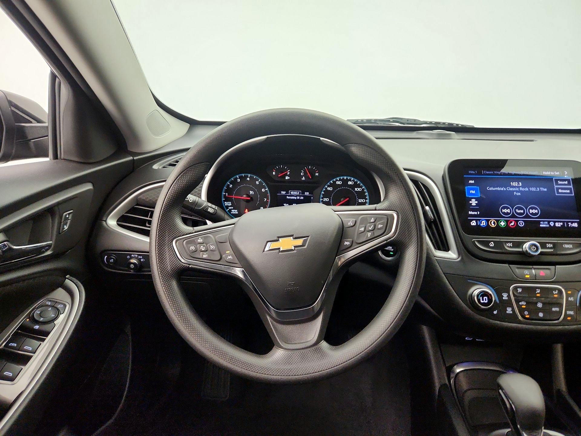 Thumbnail: 2024 Chevrolet Malibu - 10