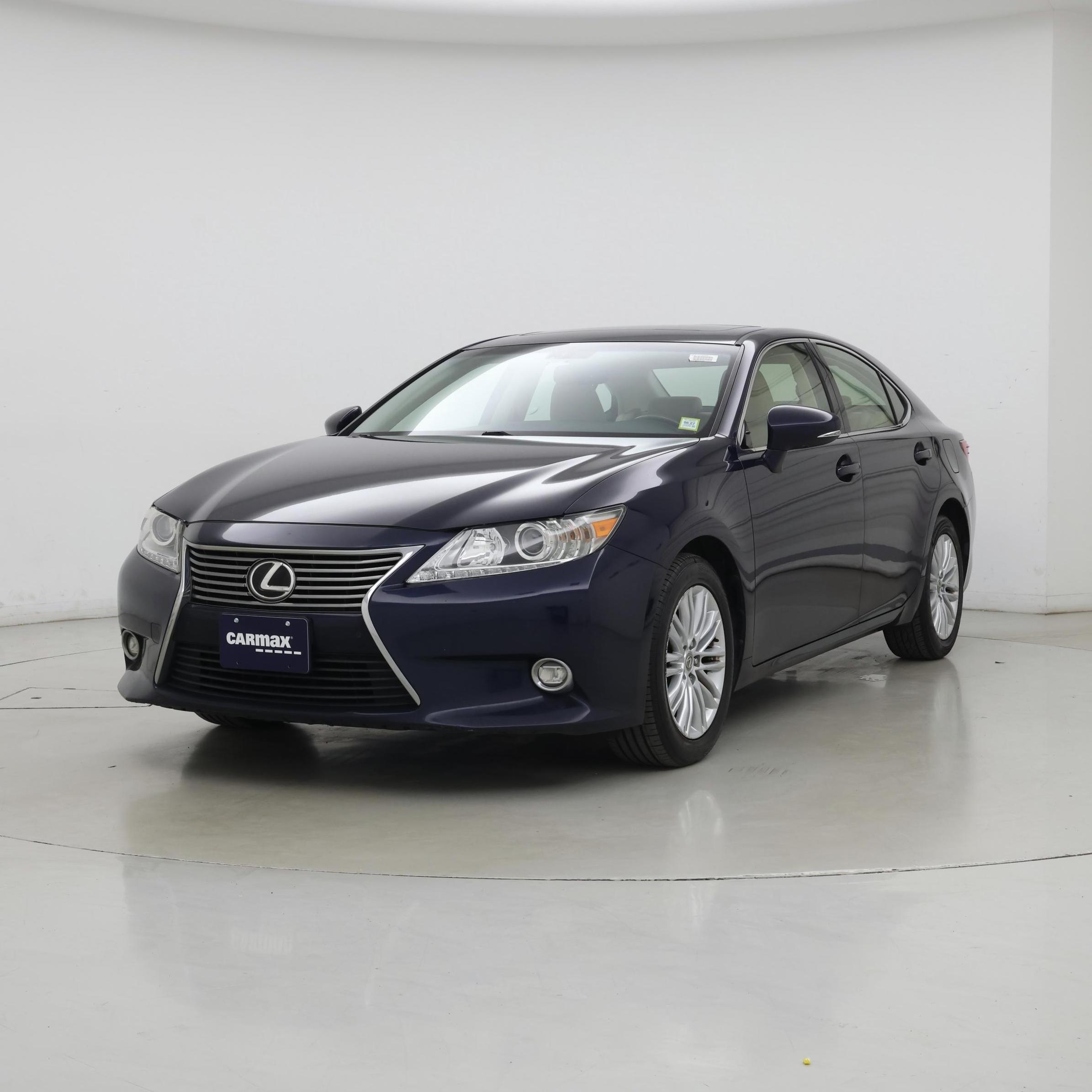 Thumbnail: 2015 Lexus ES - 4