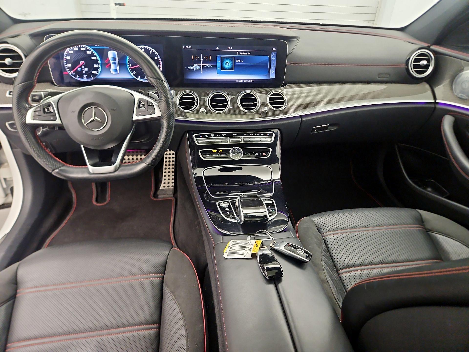 Thumbnail: 2018 Mercedes-Benz E-Class - 9