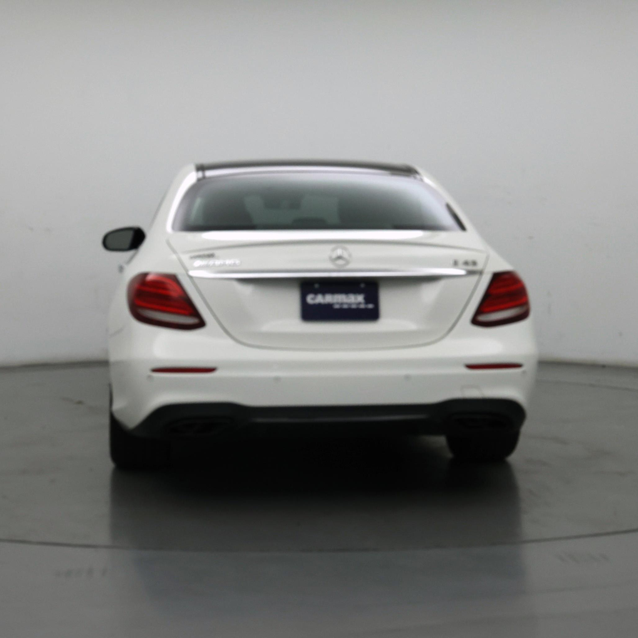 Thumbnail: 2018 Mercedes-Benz E-Class - 6