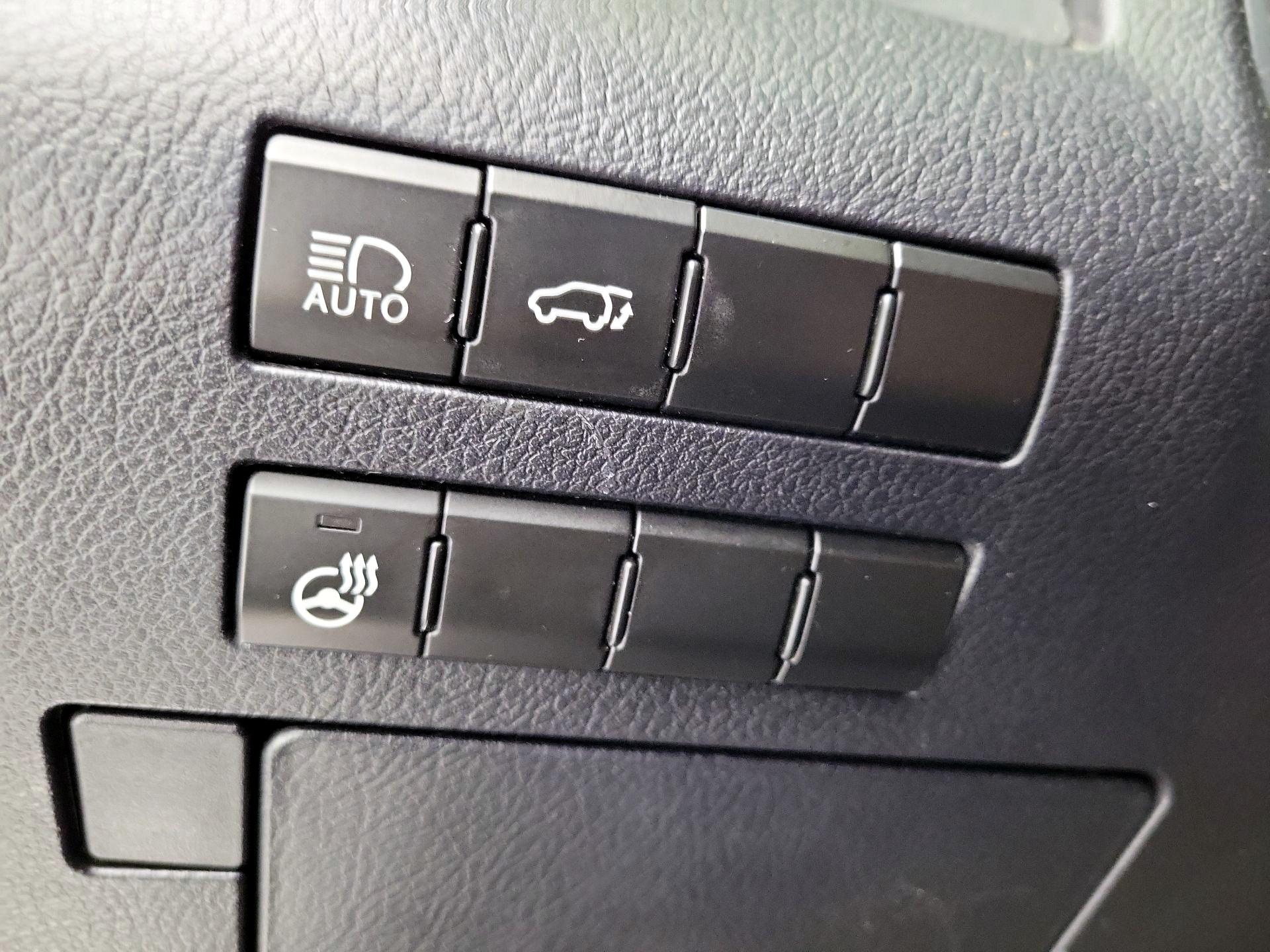 Thumbnail: 2019 Lexus RX - 13