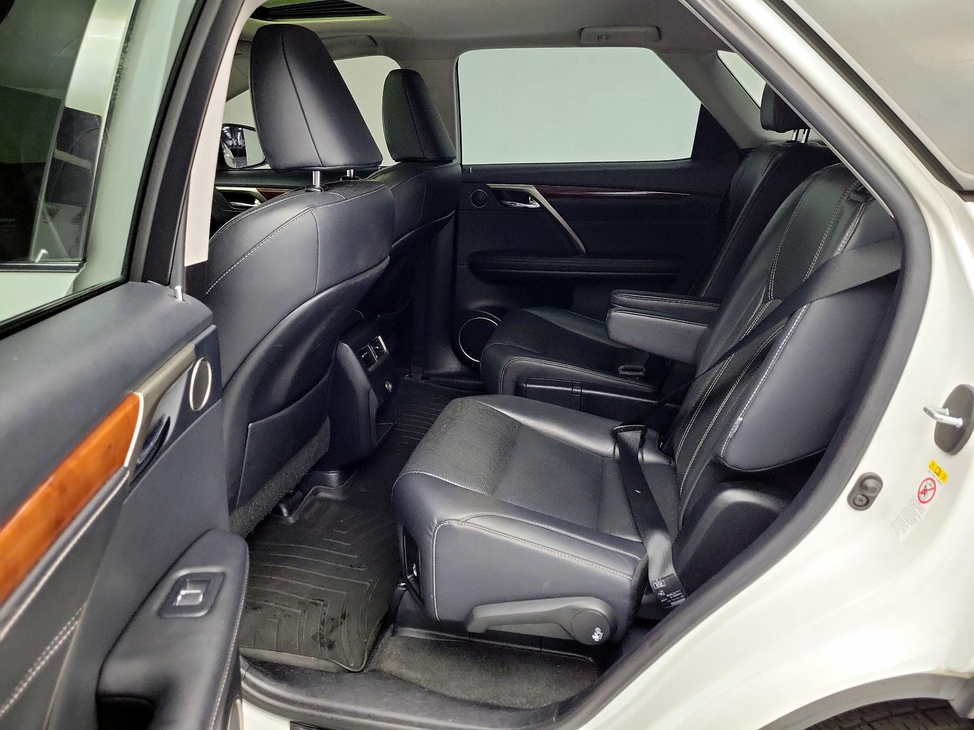 Thumbnail: 2019 Lexus RX - 20