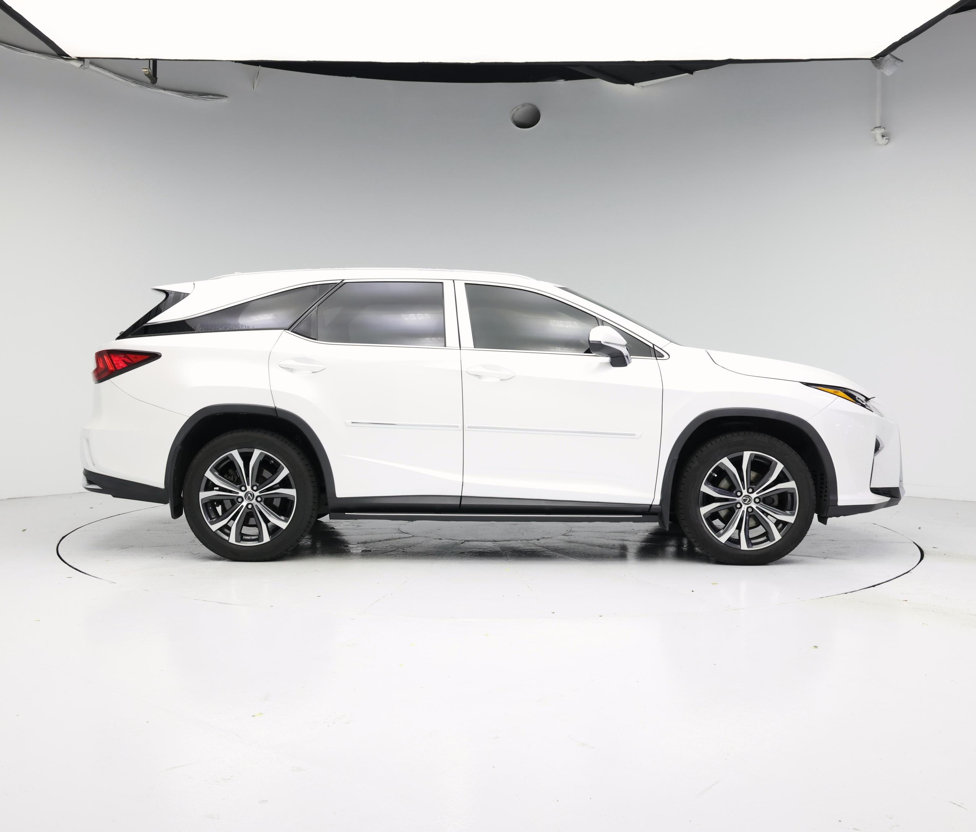 Thumbnail: 2019 Lexus RX - 7
