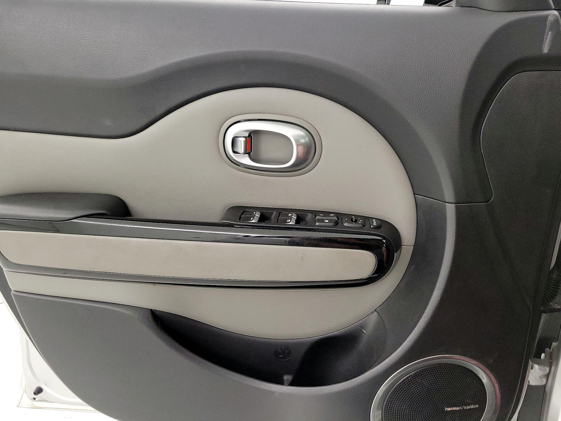Thumbnail: 2017 Kia Soul - 12