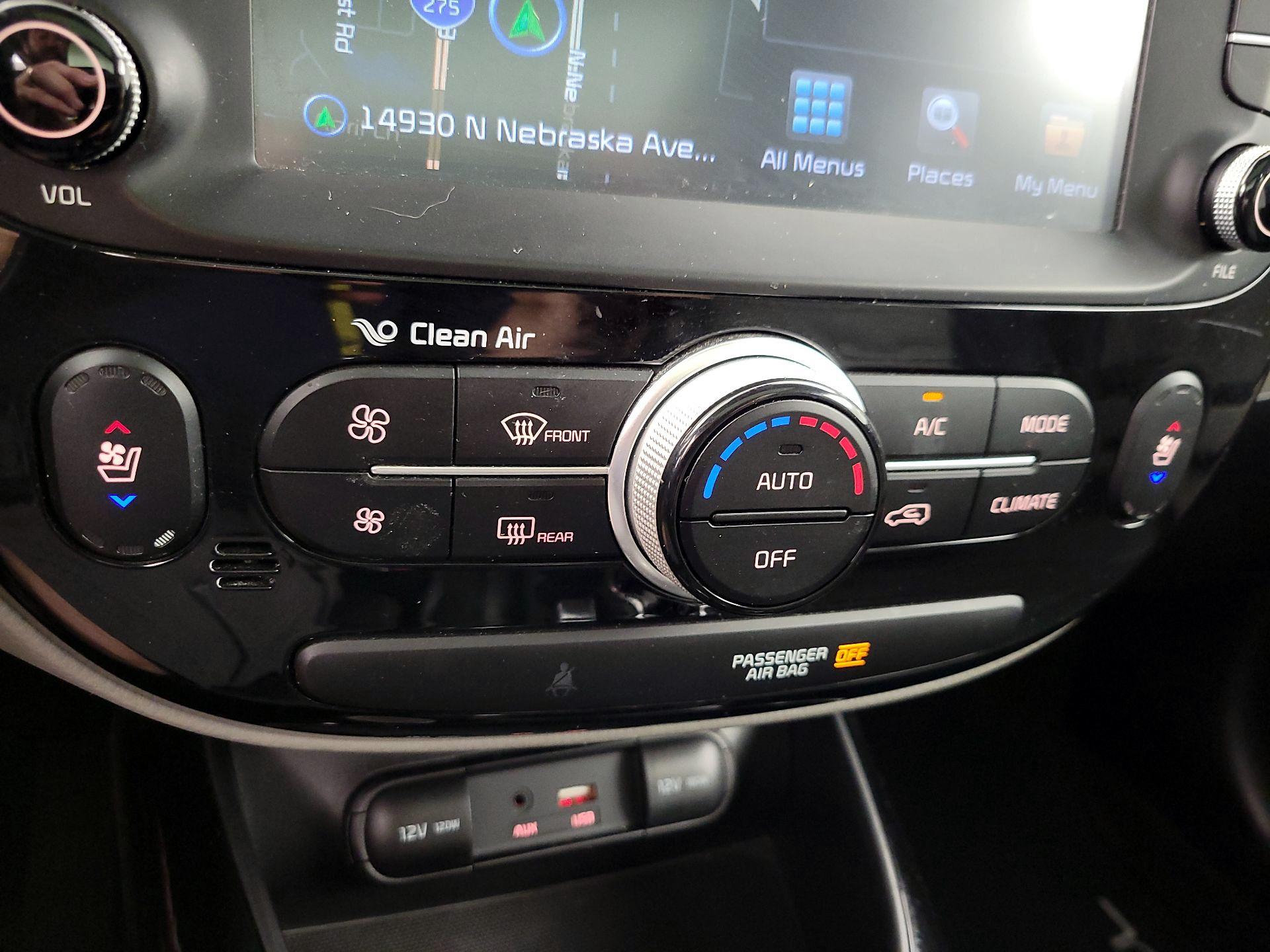 Thumbnail: 2017 Kia Soul - 17