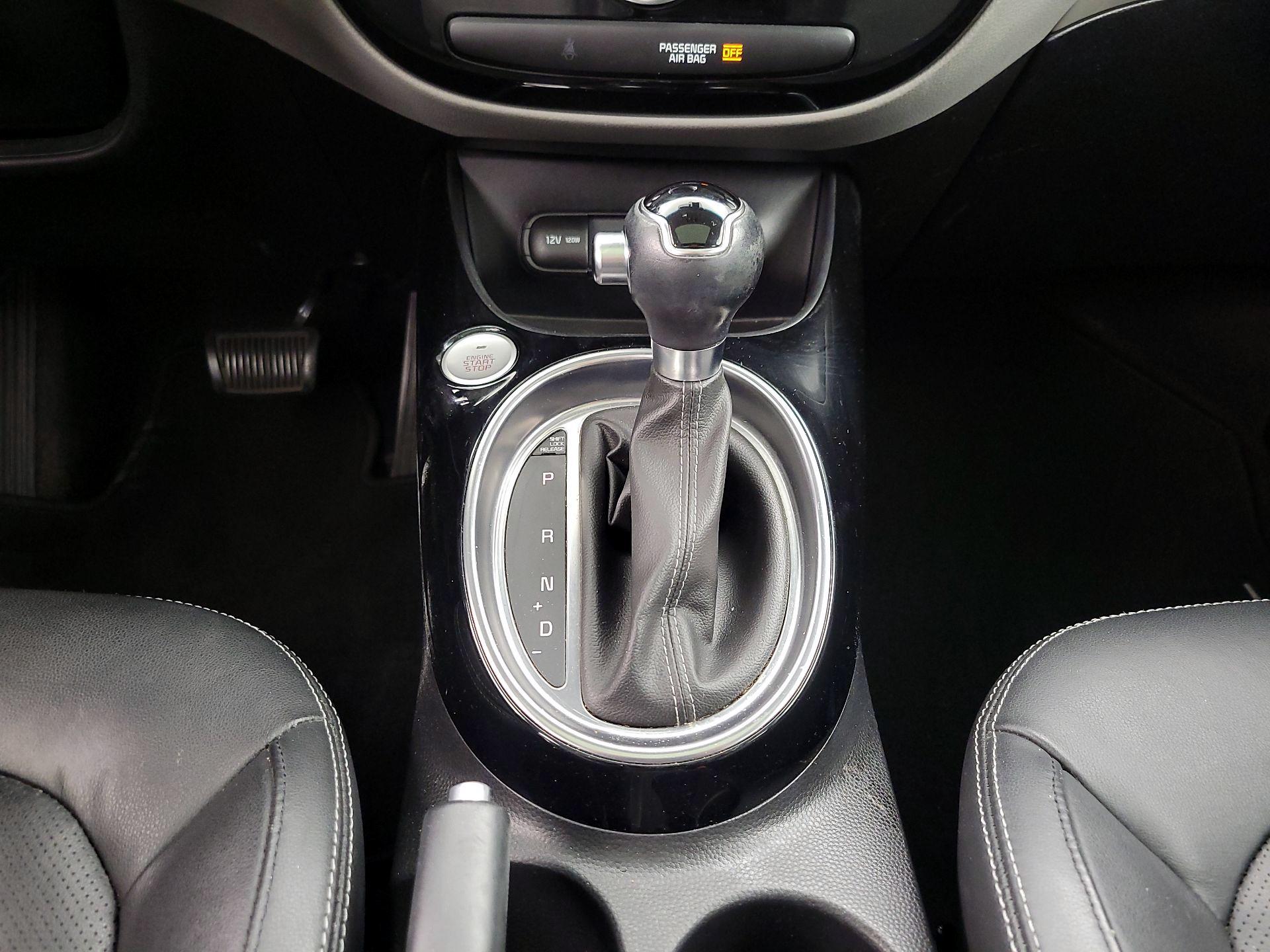 Thumbnail: 2017 Kia Soul - 18