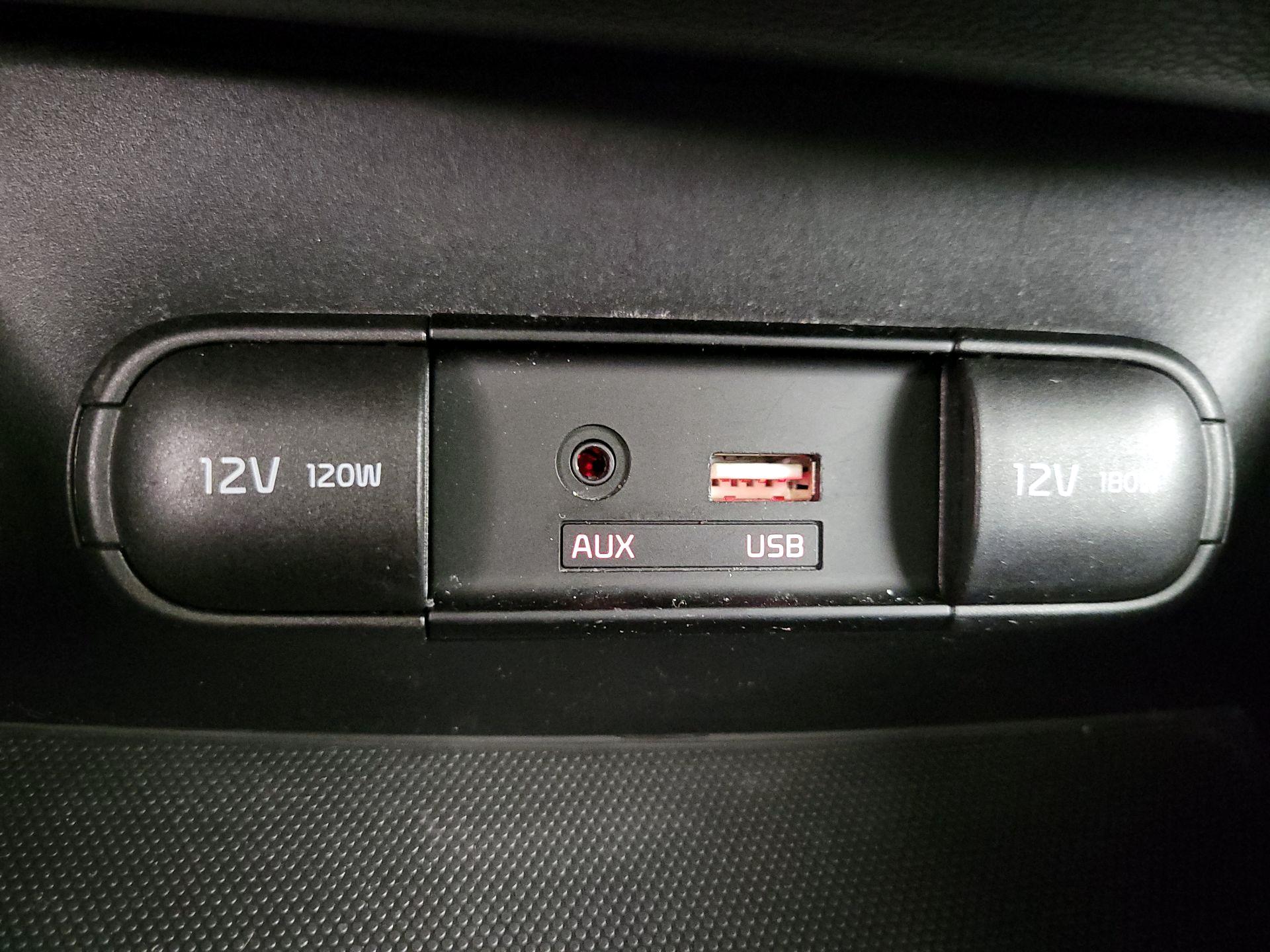 Thumbnail: 2017 Kia Soul - 19