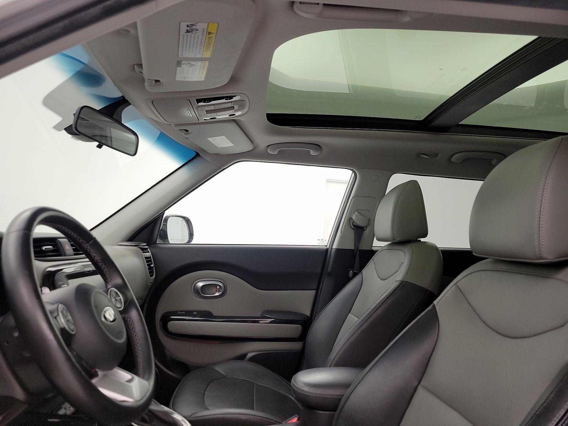 Thumbnail: 2017 Kia Soul - 20
