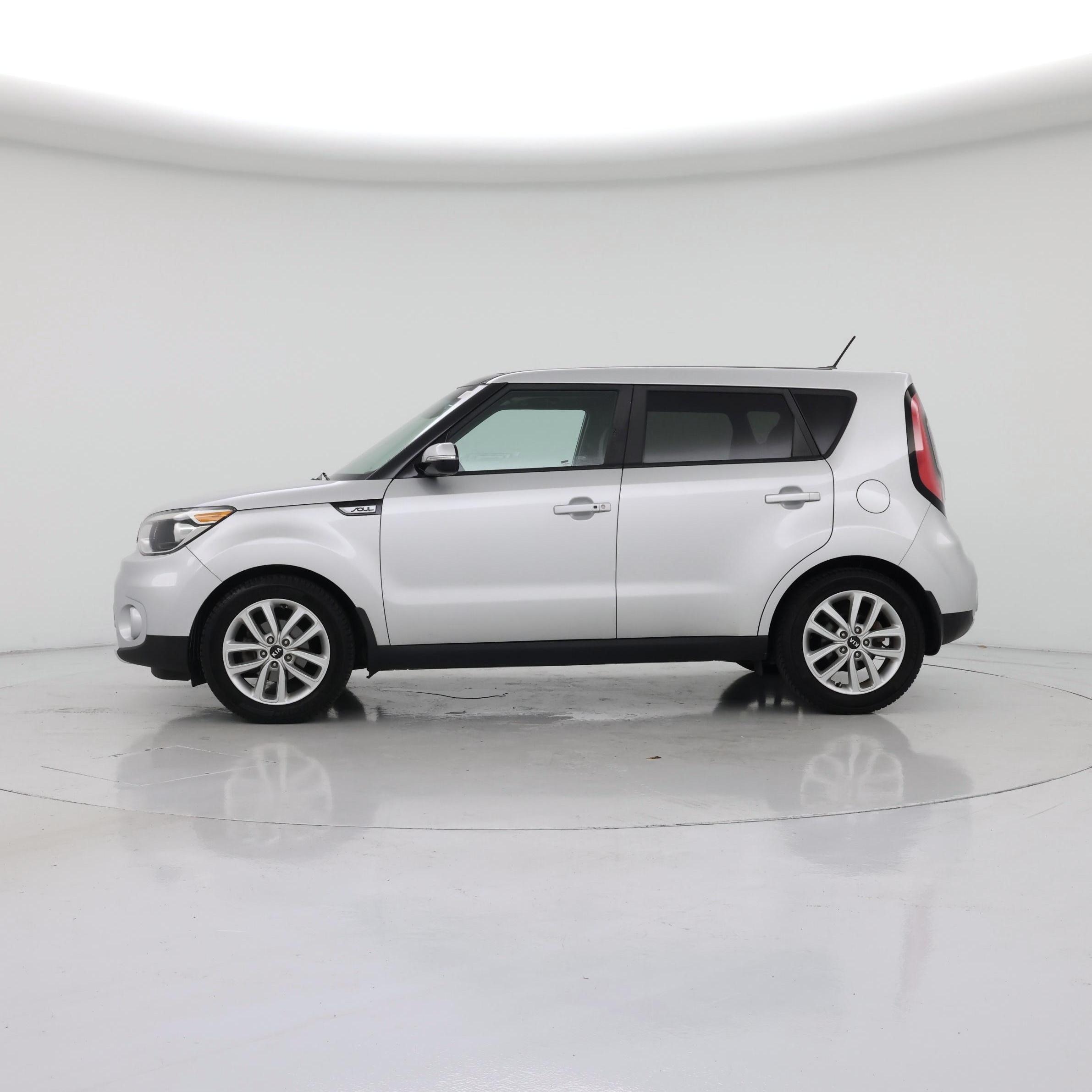 Thumbnail: 2017 Kia Soul - 3