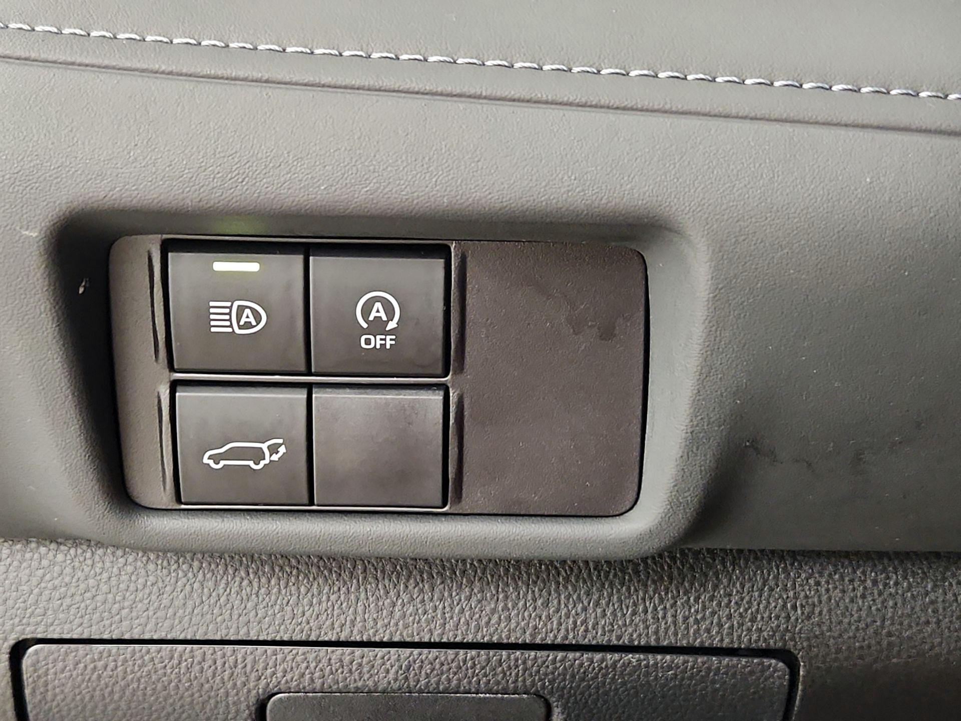 Thumbnail: 2024 Toyota Highlander - 13