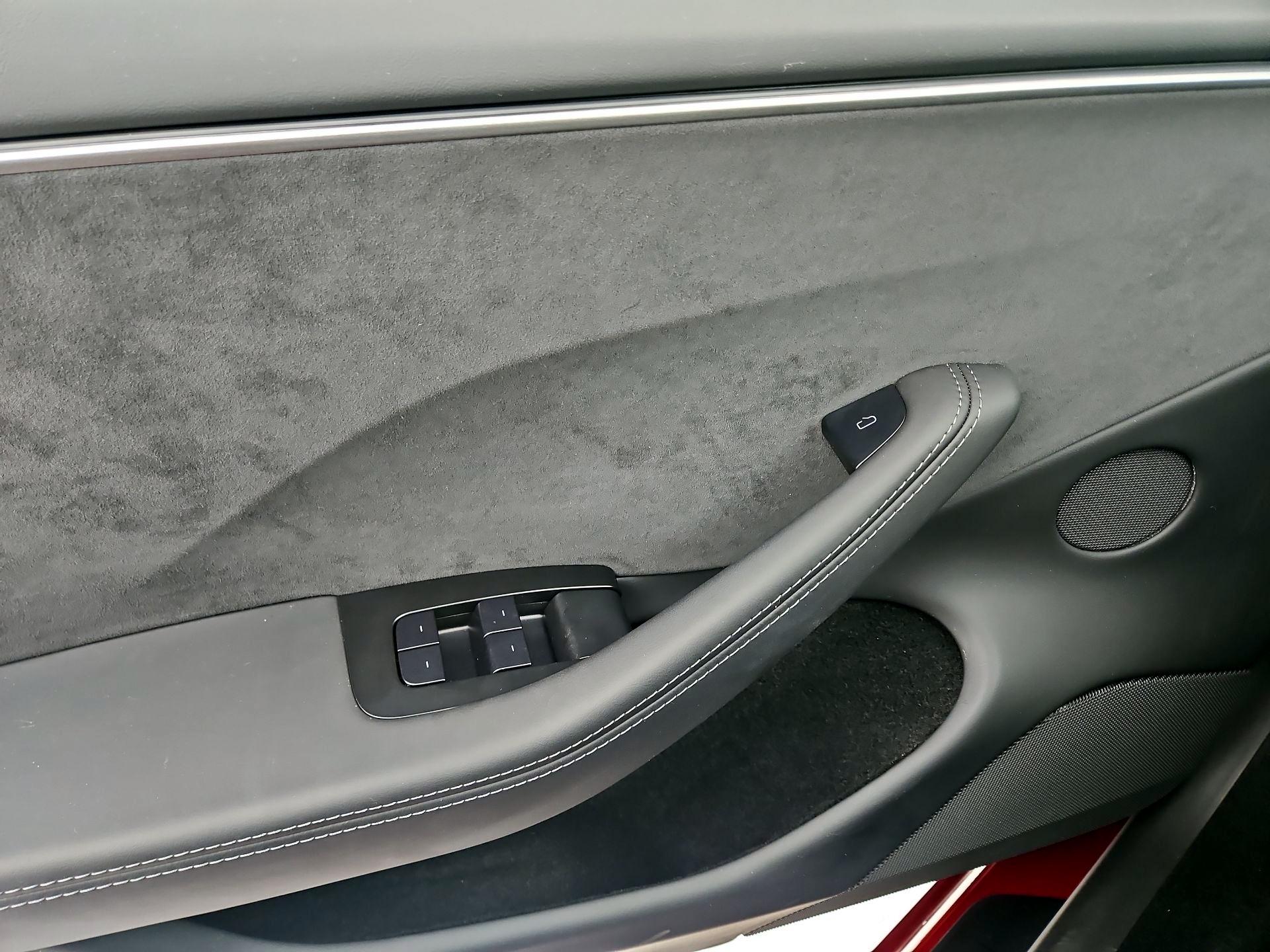 Thumbnail: 2025 Tesla Model 3 - 10