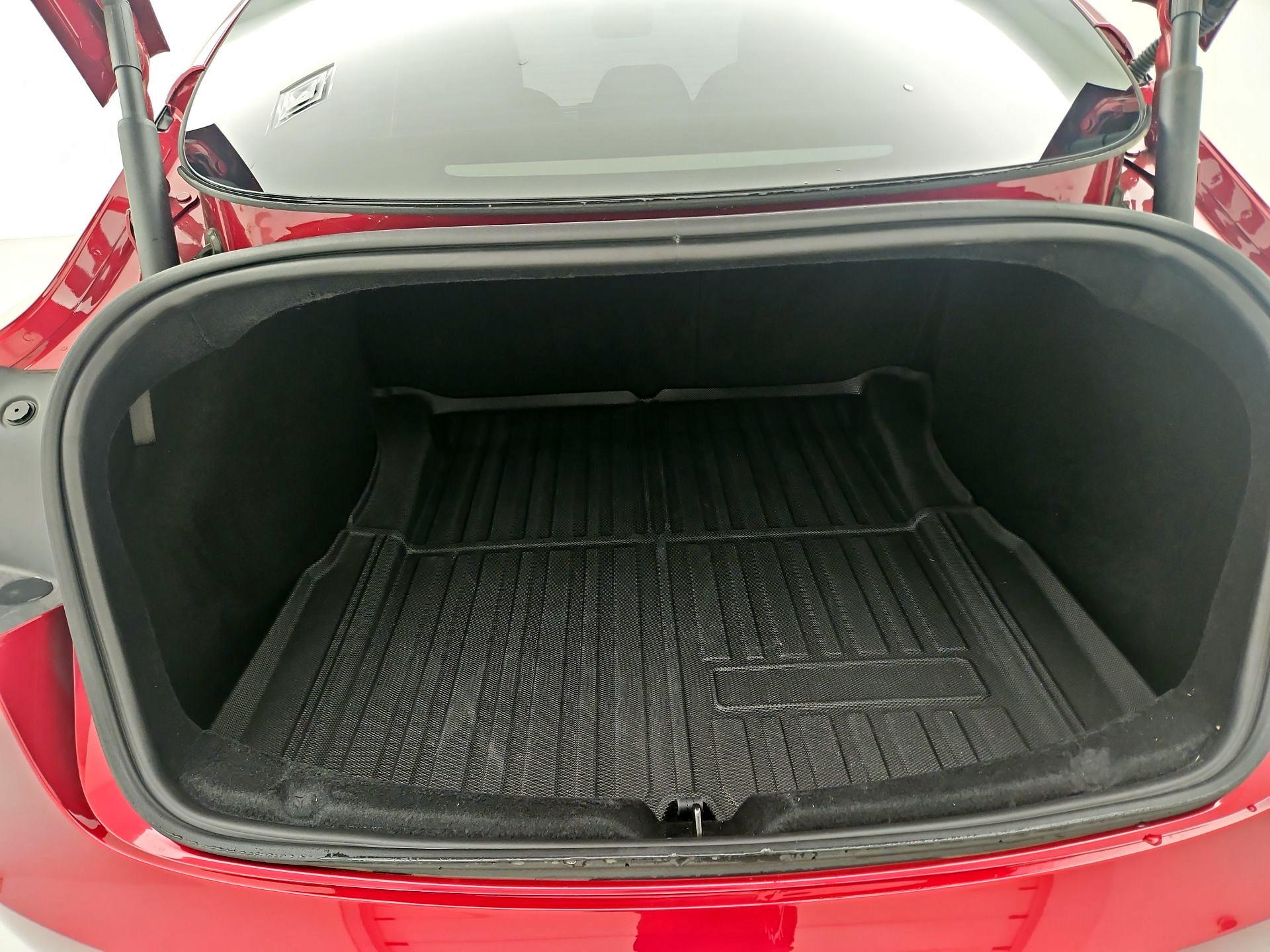 Thumbnail: 2025 Tesla Model 3 - 19