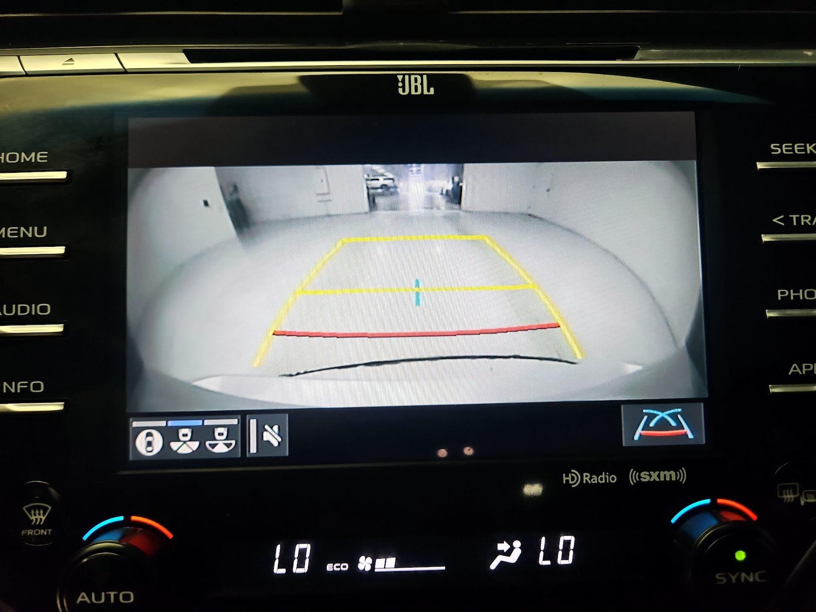 2018 Toyota Camry XSE - Photo 15