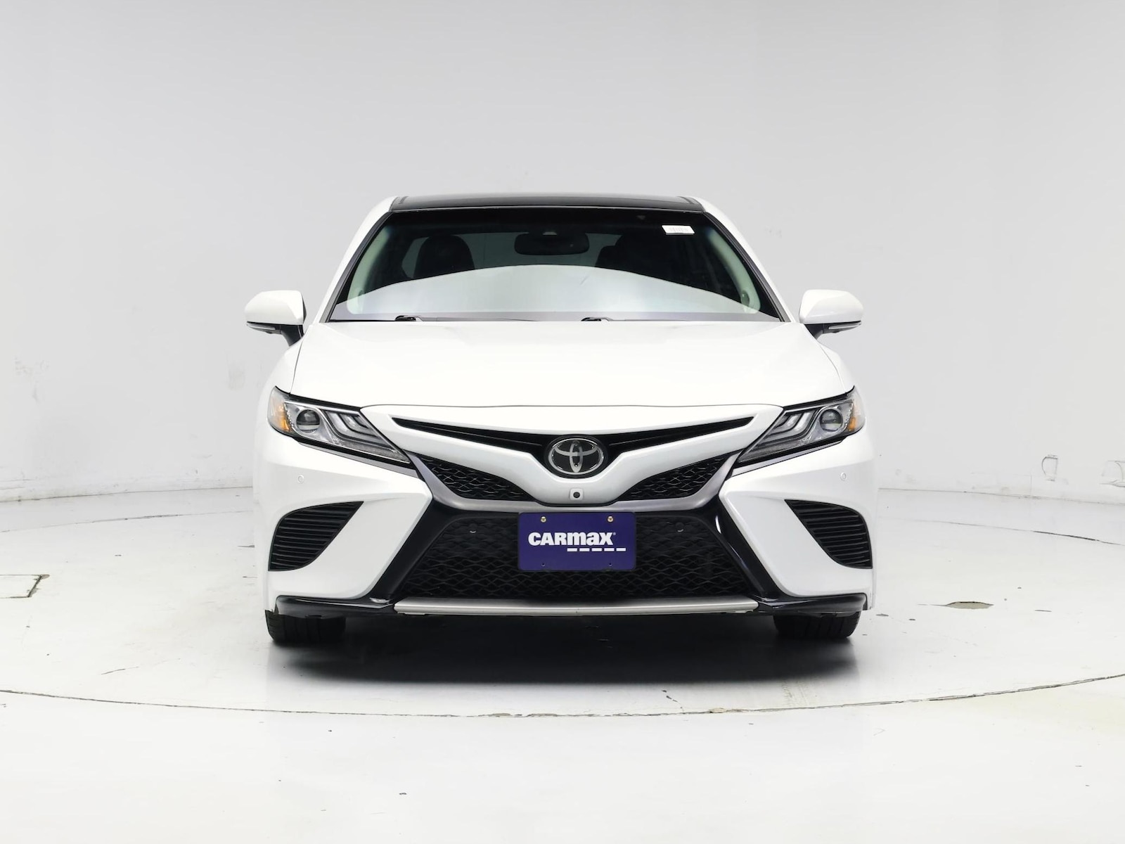 2018 Toyota Camry XSE - Photo 6