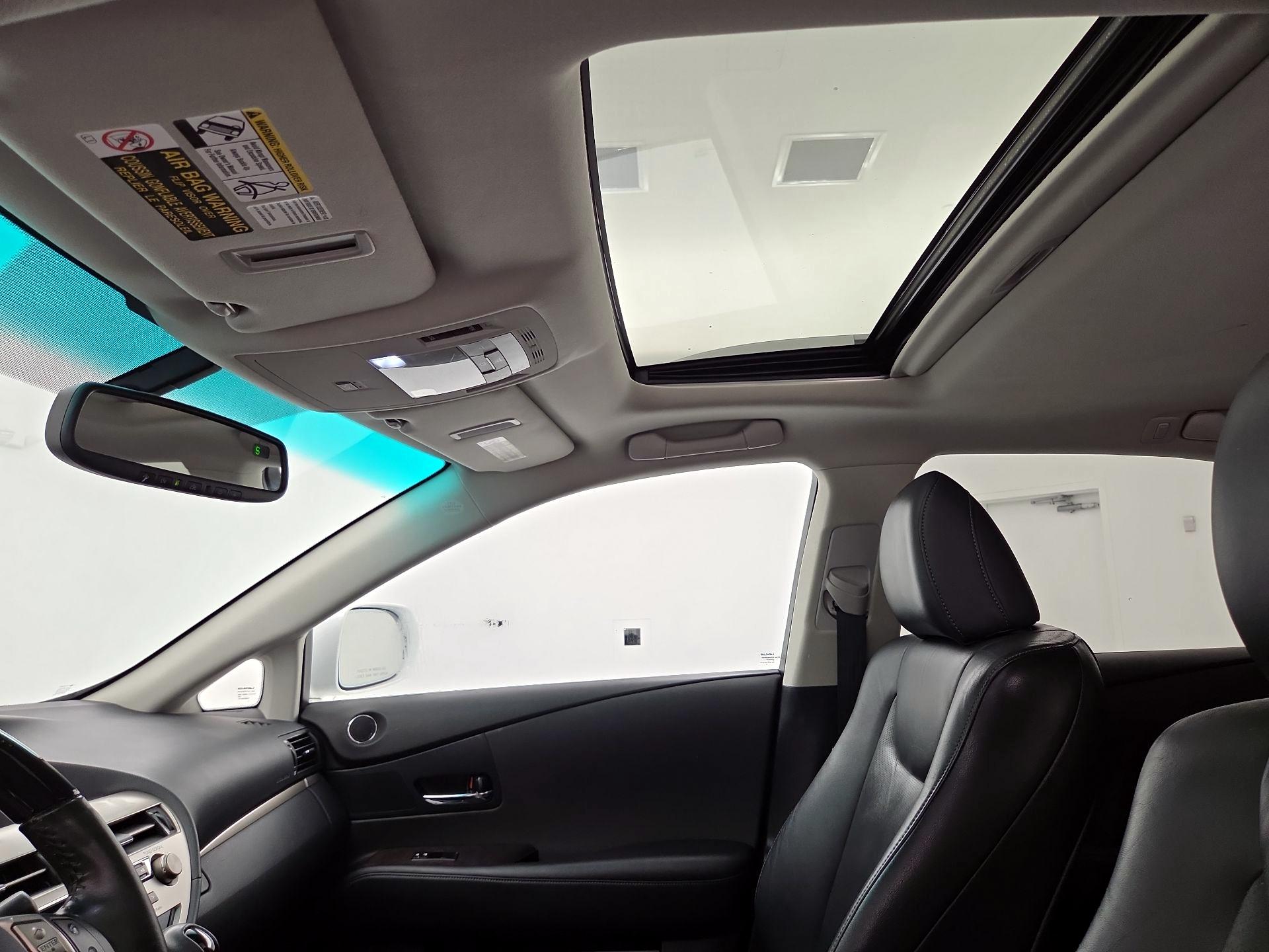 Thumbnail: 2015 Lexus RX - 19