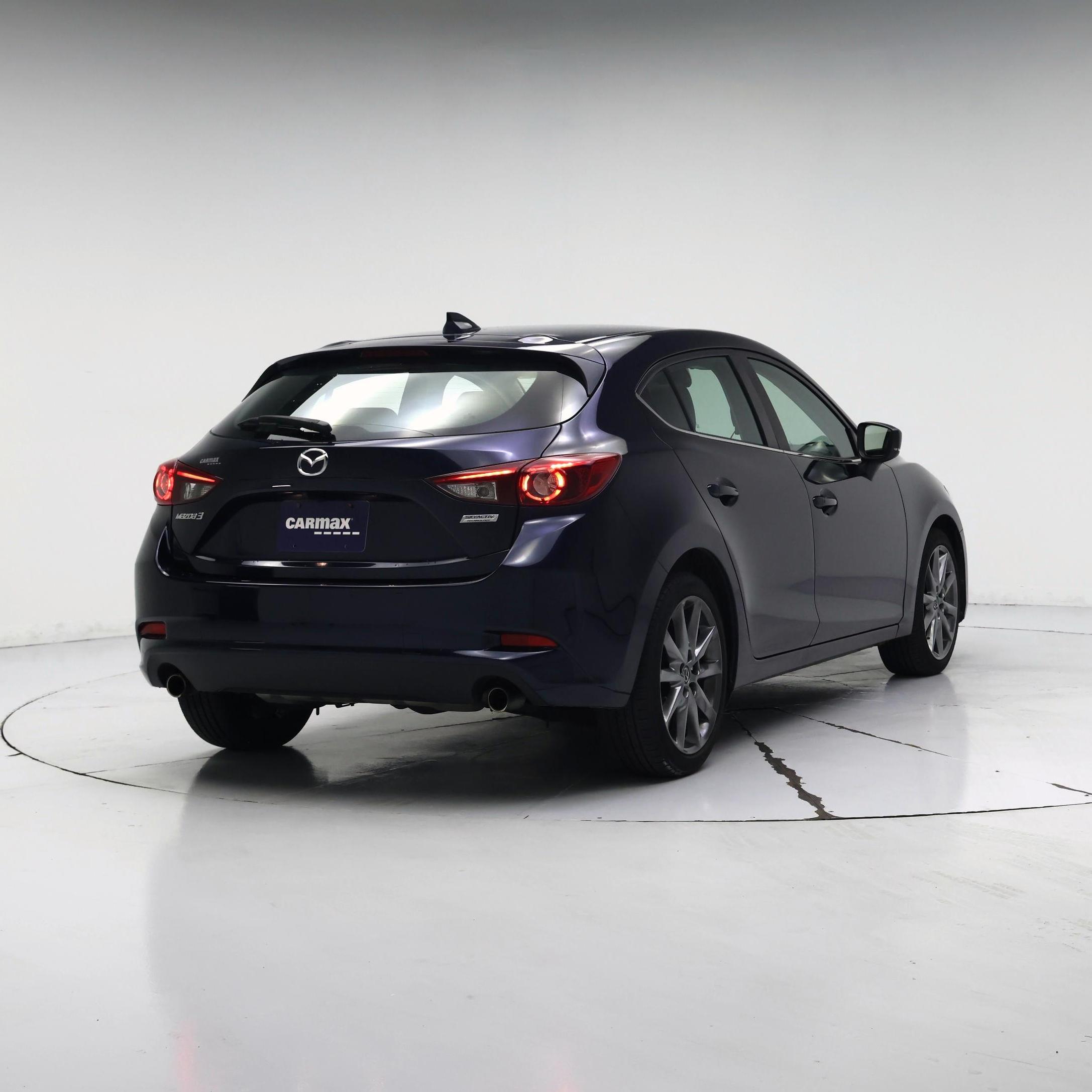 Thumbnail: 2018 Mazda Mazda3 - 8